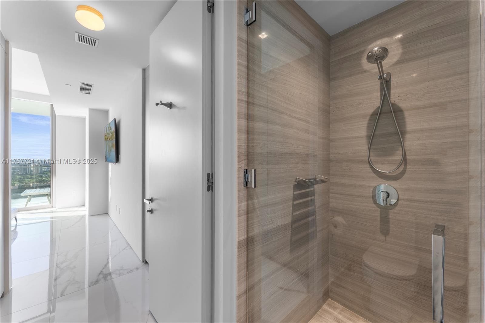 18975 Collins Ave # 3703, Sunny Isles Beach FL 33160 — 36