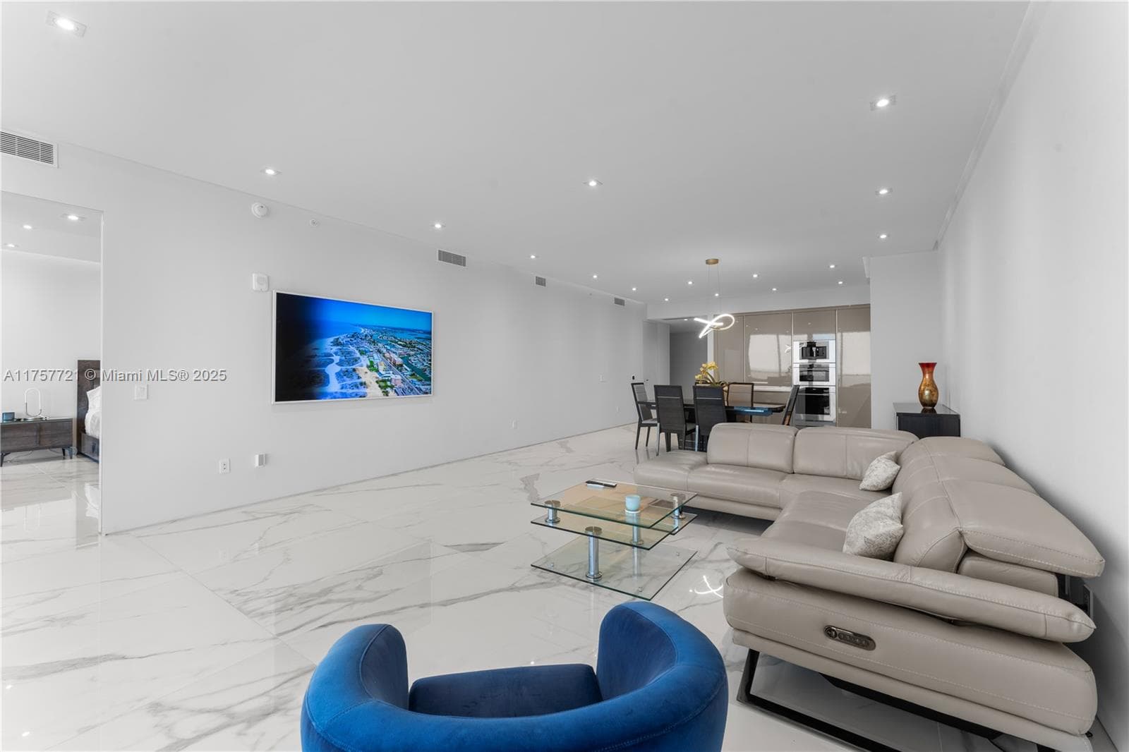 18975 Collins Ave # 3703, Sunny Isles Beach FL 33160 — 19