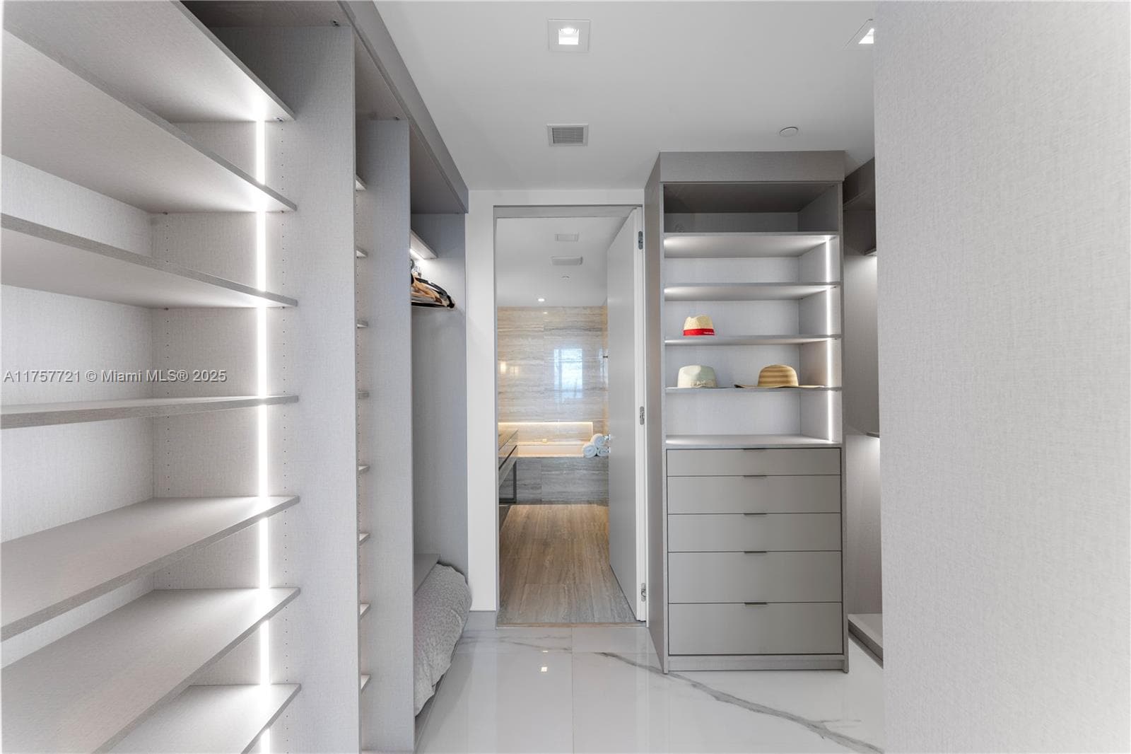18975 Collins Ave # 3703, Sunny Isles Beach FL 33160 — 25
