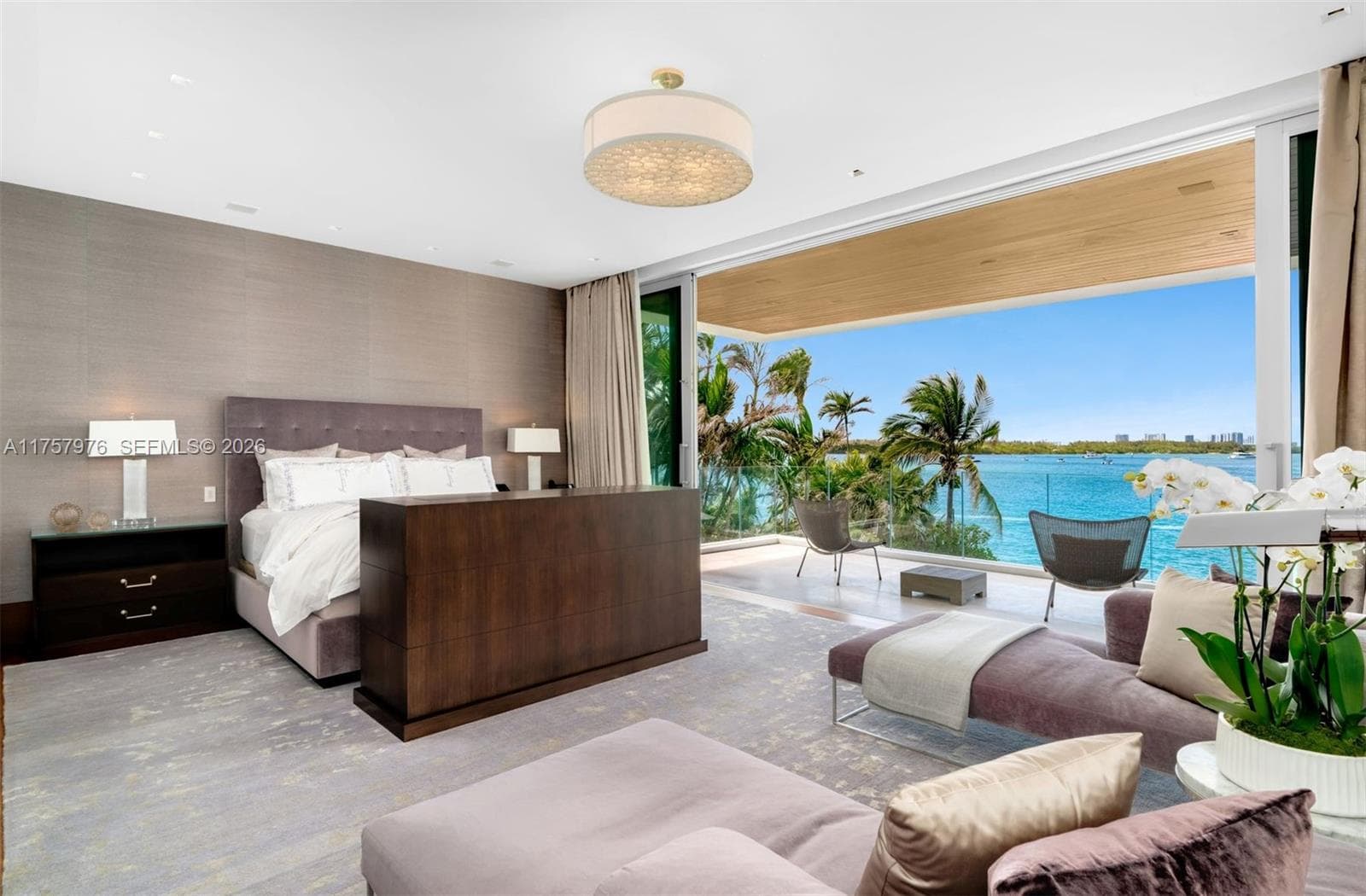 284 Bal Bay Dr, Bal Harbour FL 33154 — 12