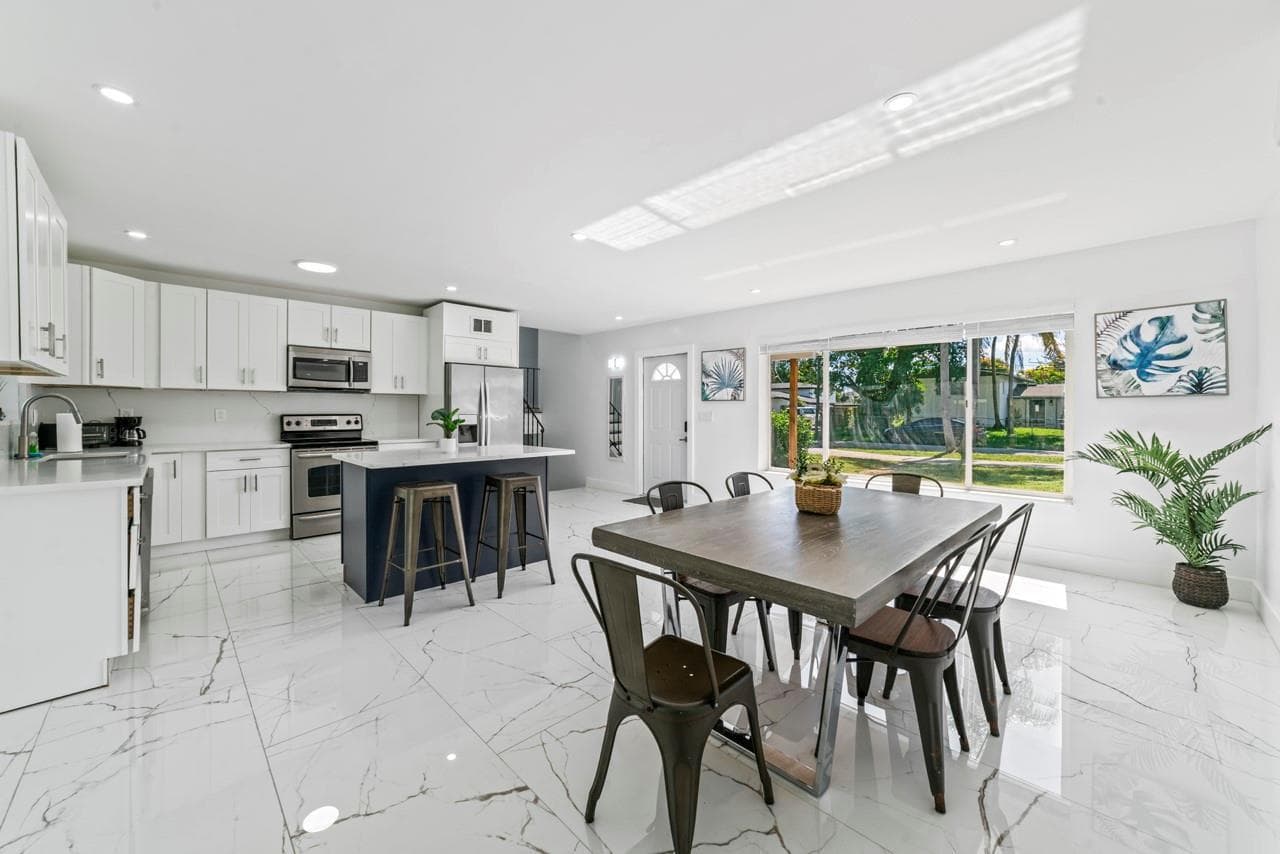 1215 NE 200th Street, Miami FL 33179 — 5