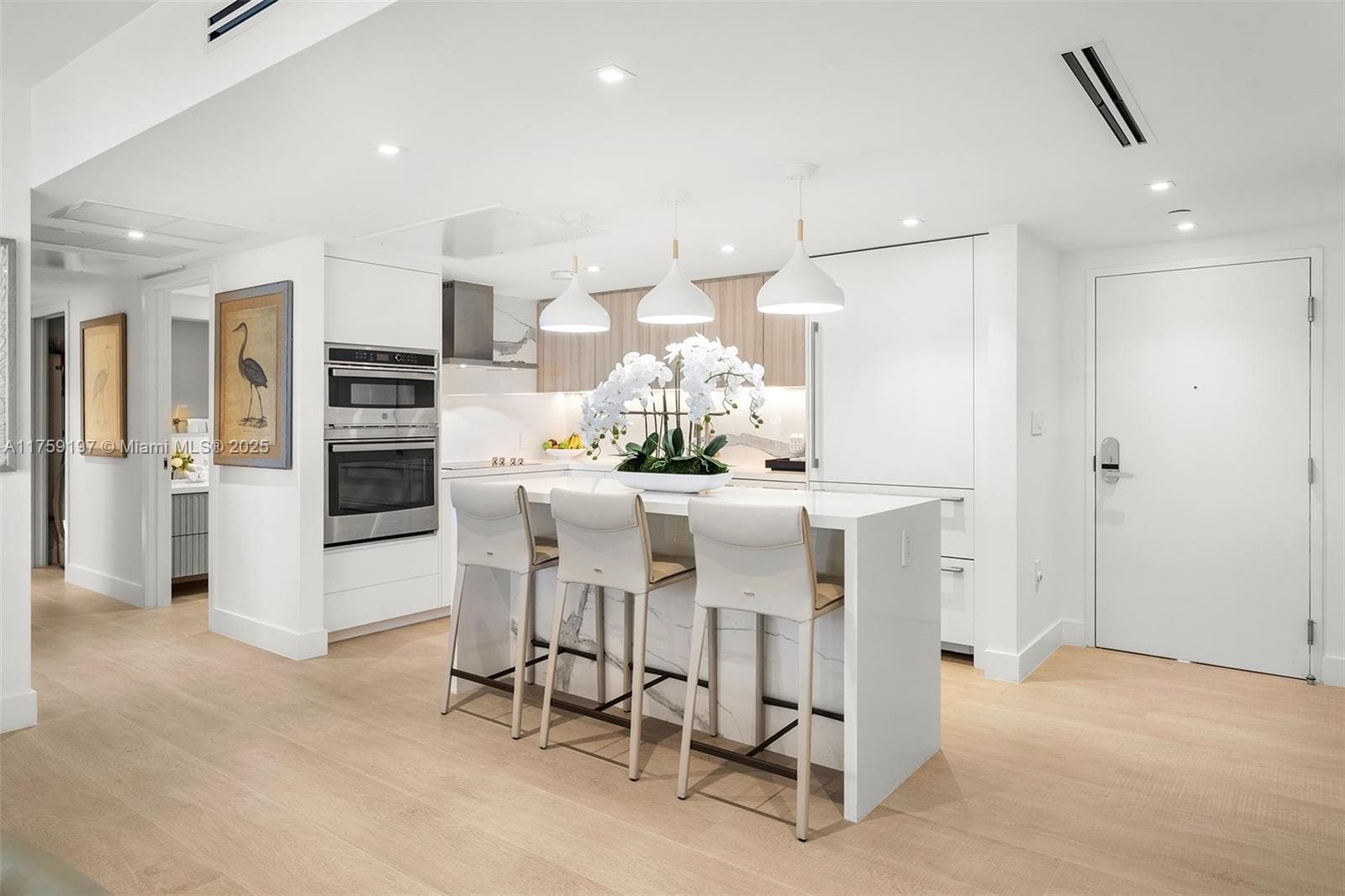 Roney Palace Condo, Miami Beach, FL — 13