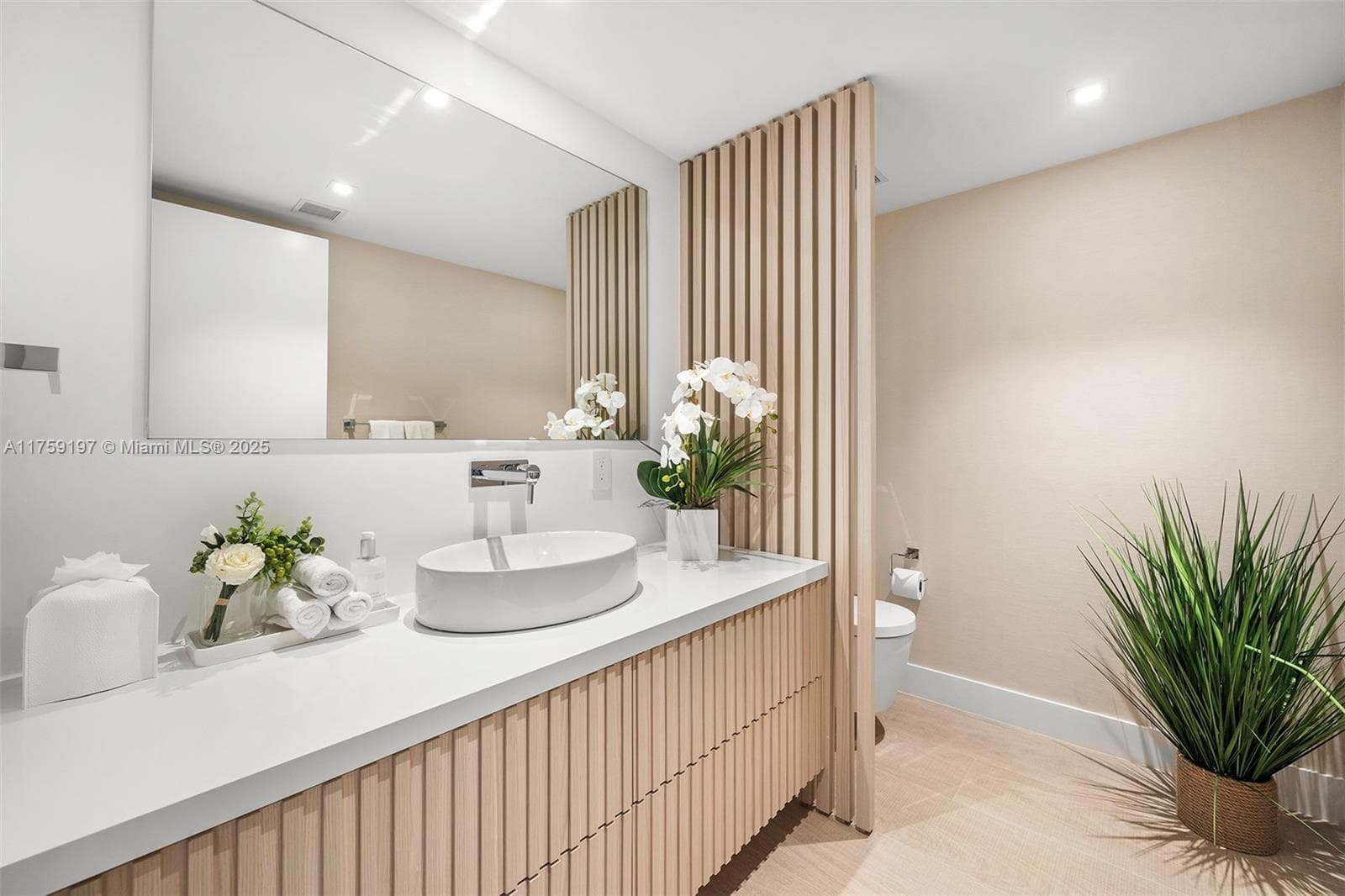 Roney Palace Condo, Miami Beach, FL — 22