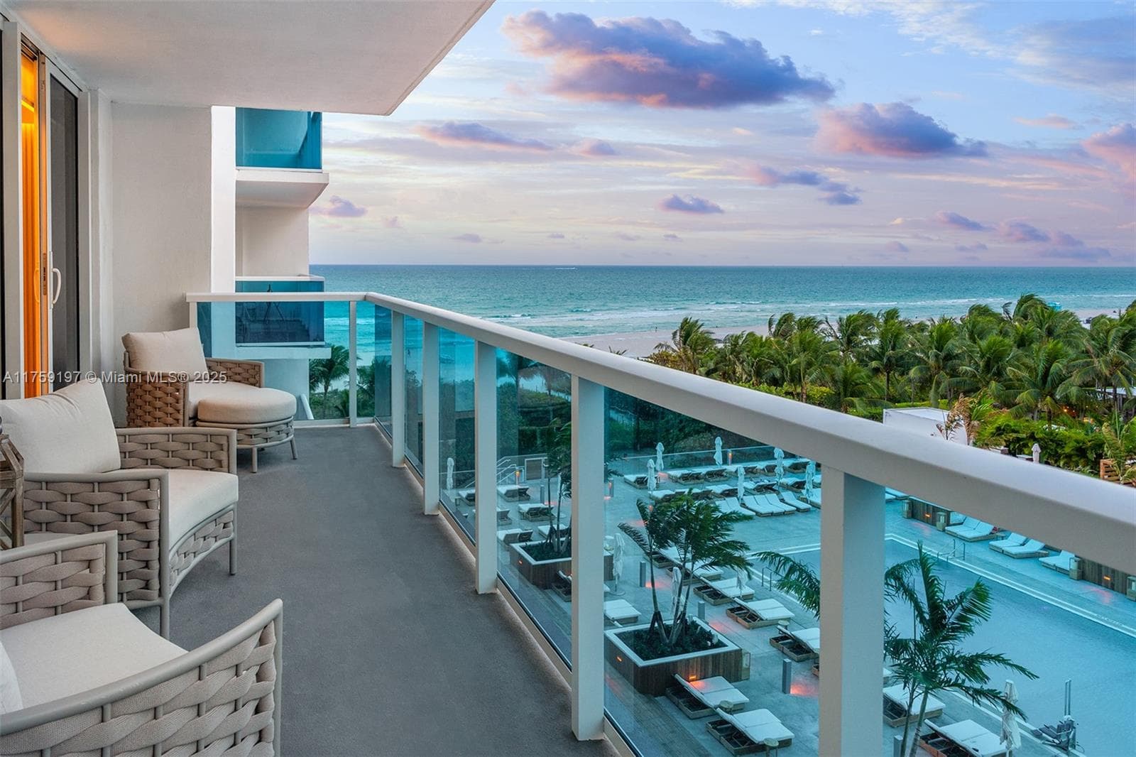 Roney Palace Condo, Miami Beach, FL — 3