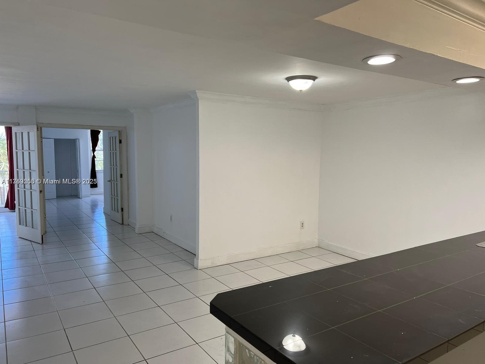 6450 Collins Ave # 206, Miami Beach FL 33141 — 23