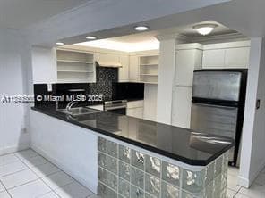 6450 Collins Ave # 206, Miami Beach FL 33141 — 18
