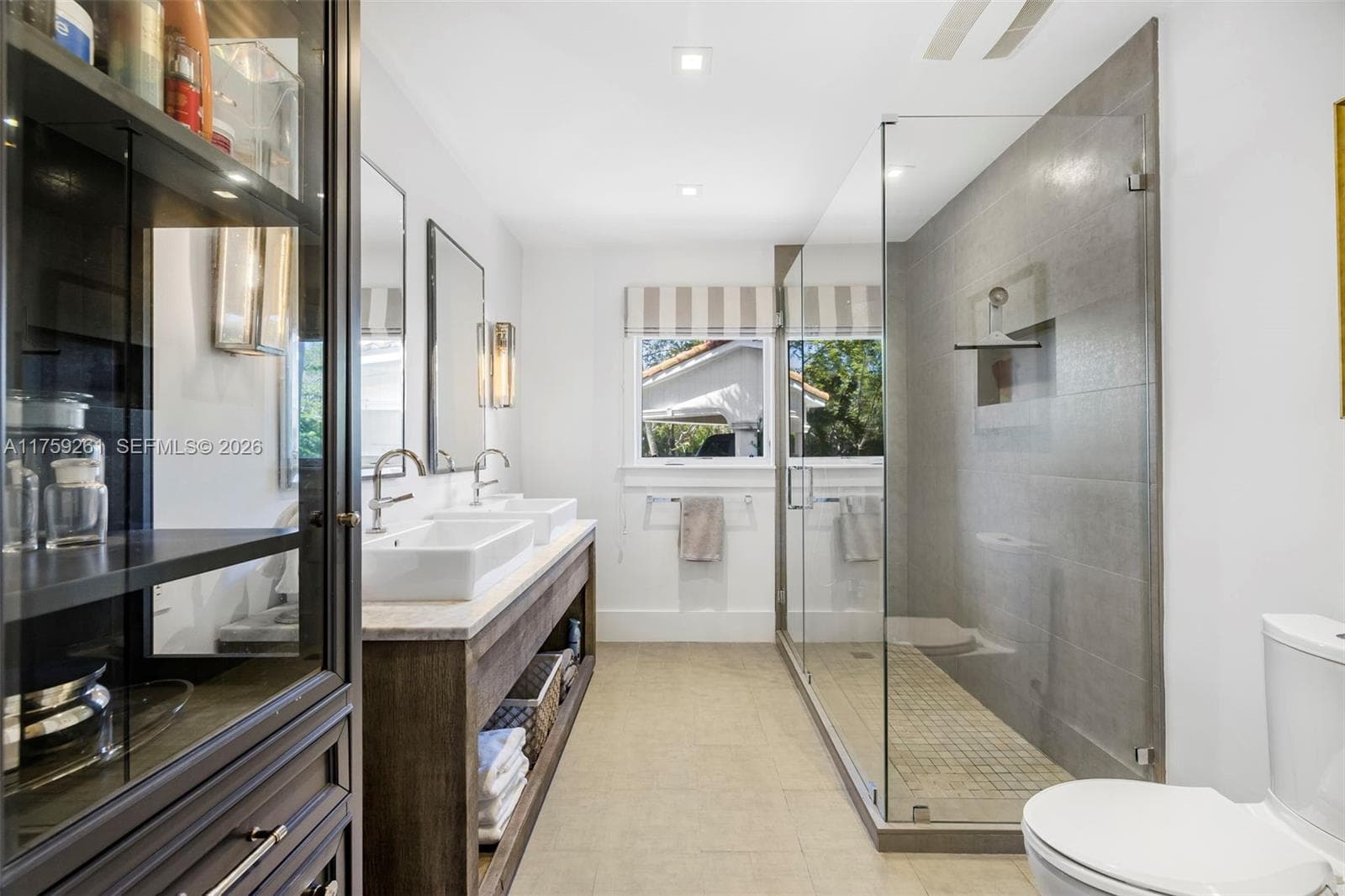 1117 Bella Vista Ave, Coral Gables FL 33156 — 17