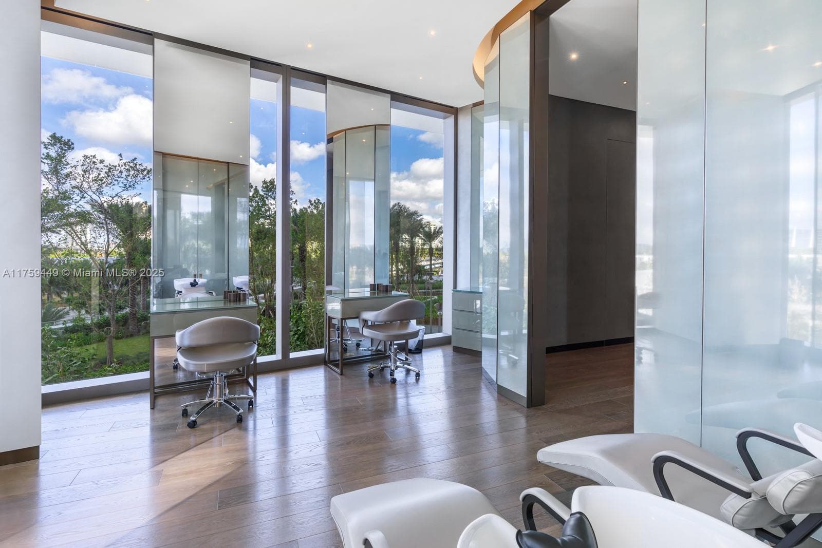 18975 SE Collins Ave # 3405, Sunny Isles Beach FL 33160 — 67