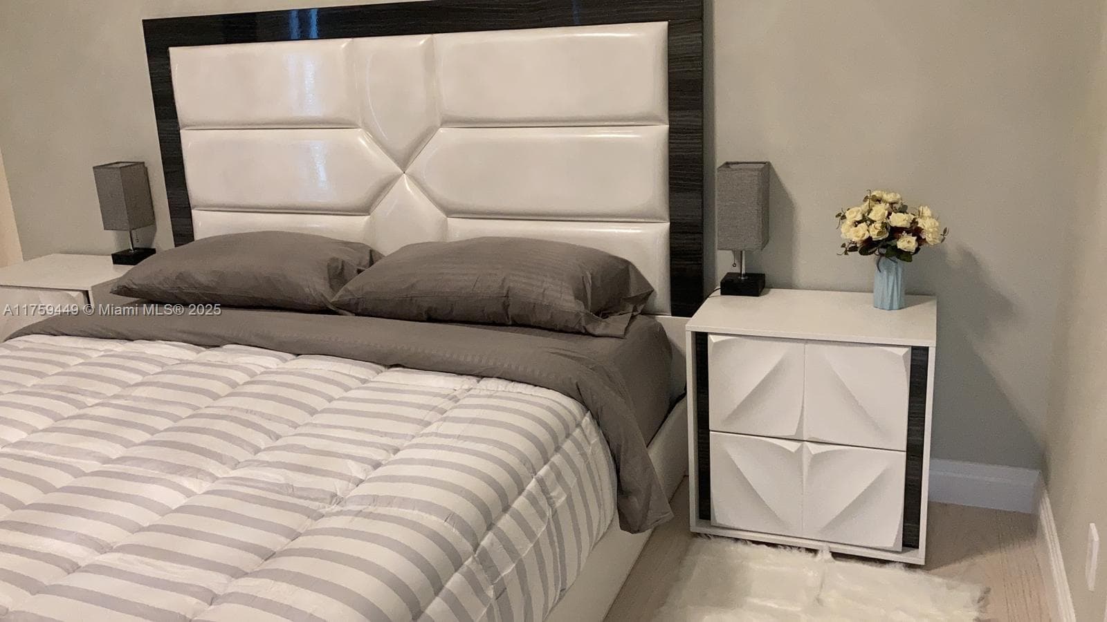 18975 SE Collins Ave # 3405, Sunny Isles Beach FL 33160 — 20