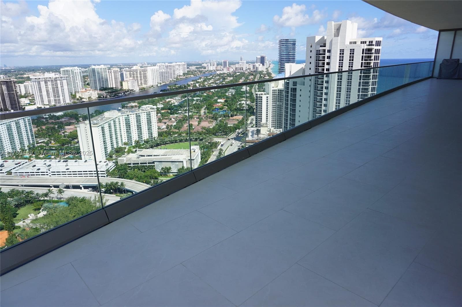 18975 SE Collins Ave # 3405, Sunny Isles Beach FL 33160 — 9
