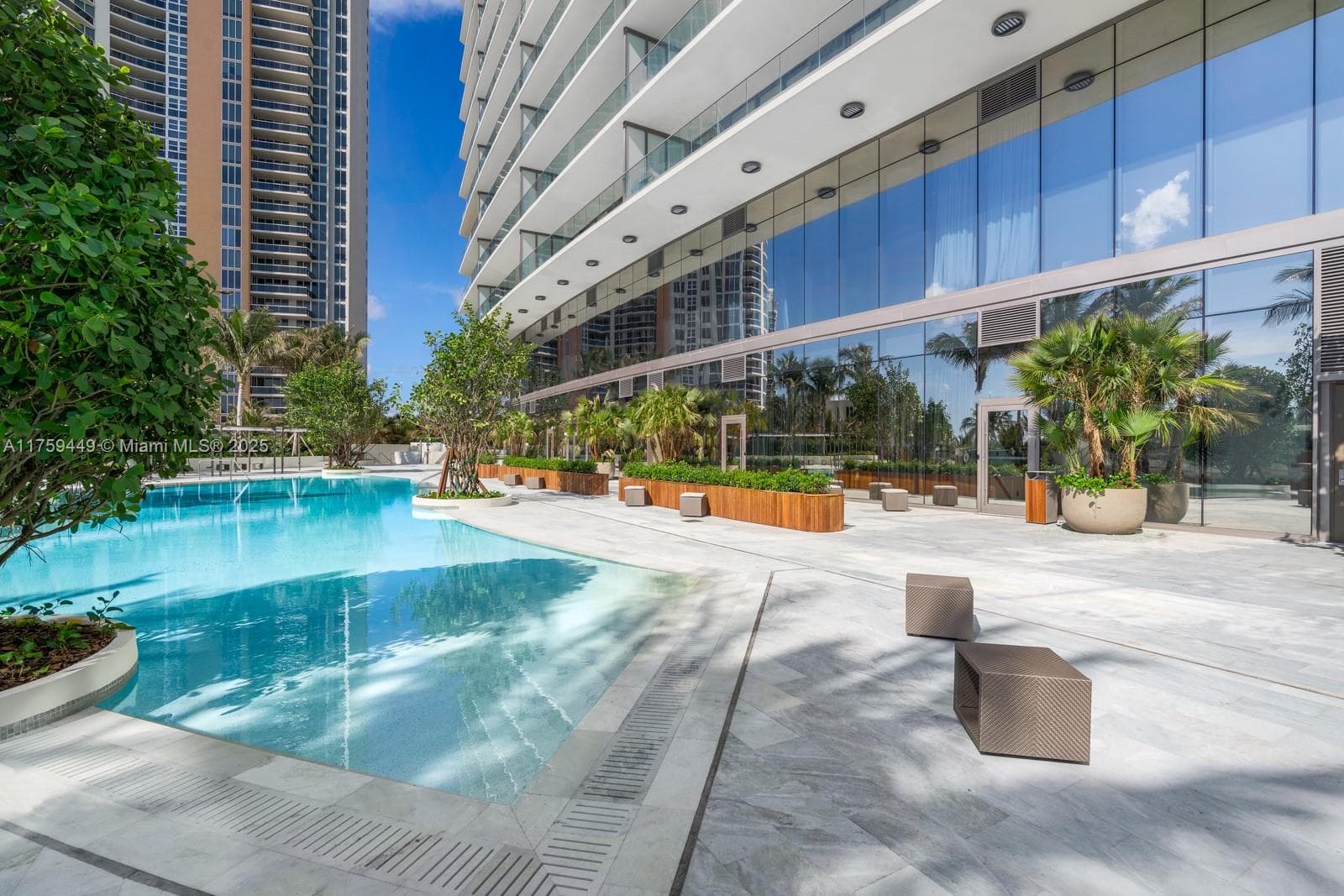 18975 SE Collins Ave # 3405, Sunny Isles Beach FL 33160 — 79