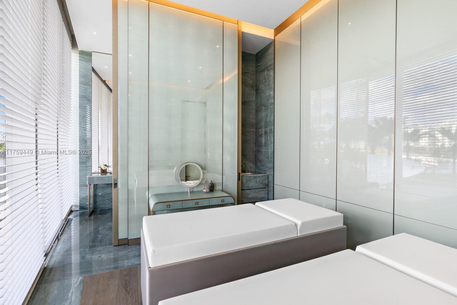 18975 SE Collins Ave # 3405, Sunny Isles Beach FL 33160 — 69