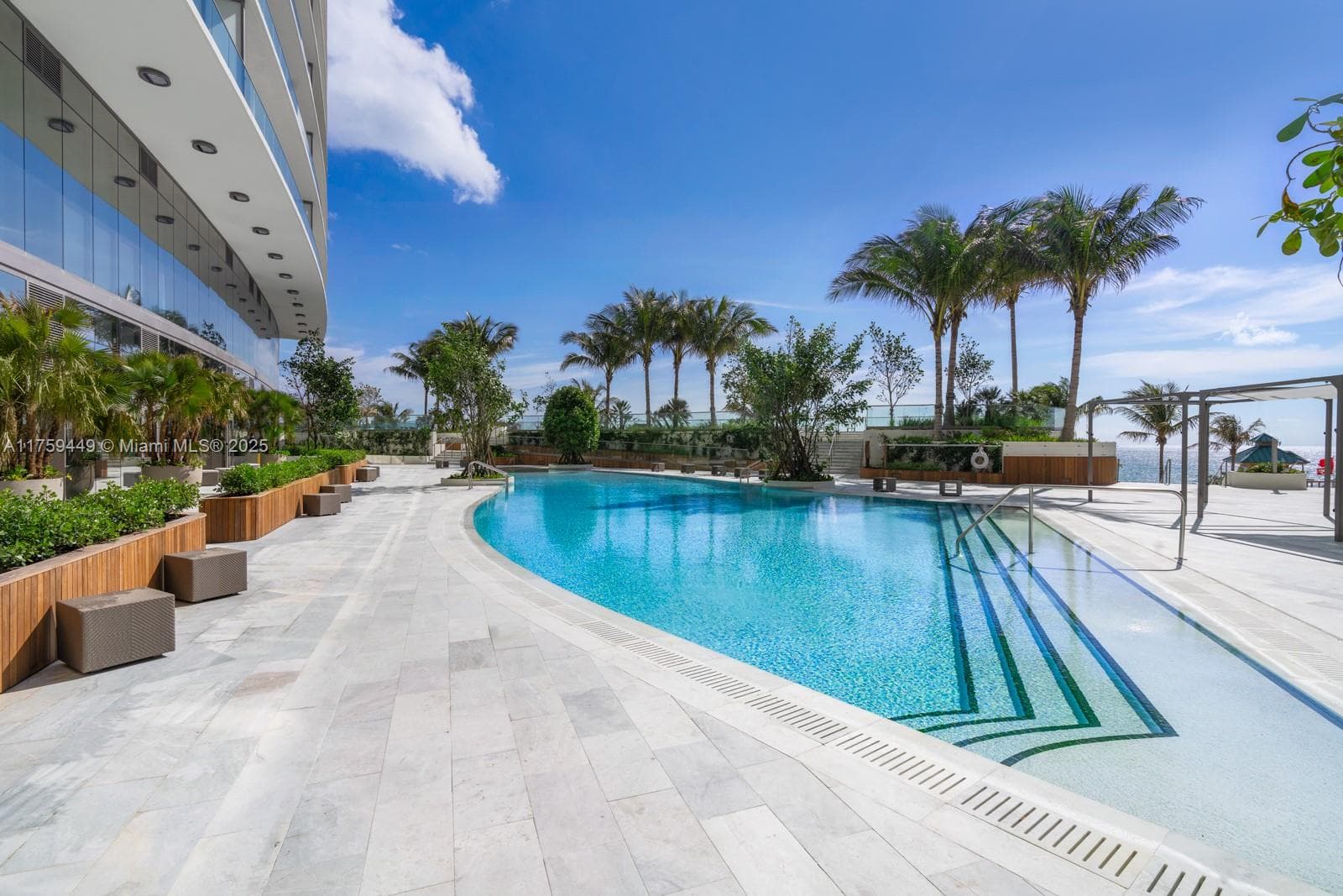 18975 SE Collins Ave # 3405, Sunny Isles Beach FL 33160 — 78