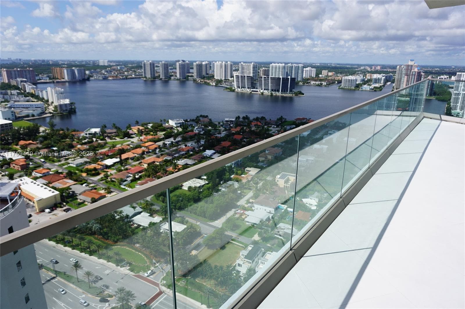 18975 SE Collins Ave # 3405, Sunny Isles Beach FL 33160 — 8
