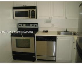 1455 N Treasure Dr # 4O, North Bay Village FL 33141 — 1