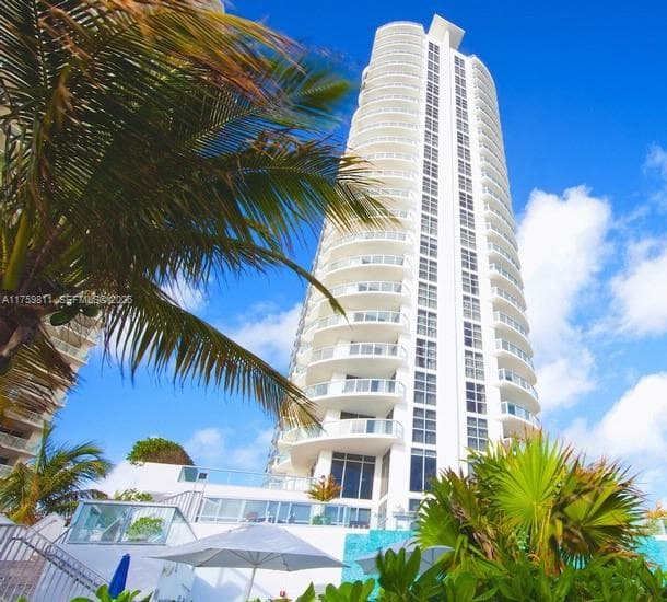 18683 Collins Ave # 1706, Sunny Isles Beach FL 33160 — 2