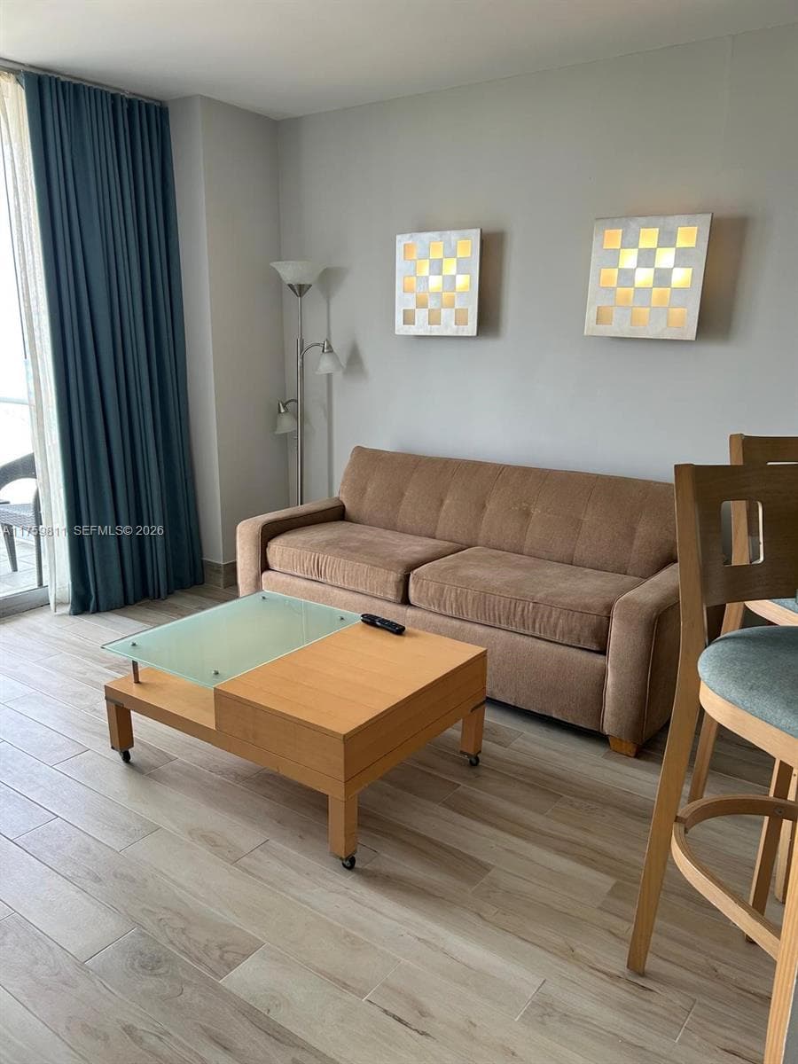 18683 Collins Ave # 1706, Sunny Isles Beach FL 33160 — 20