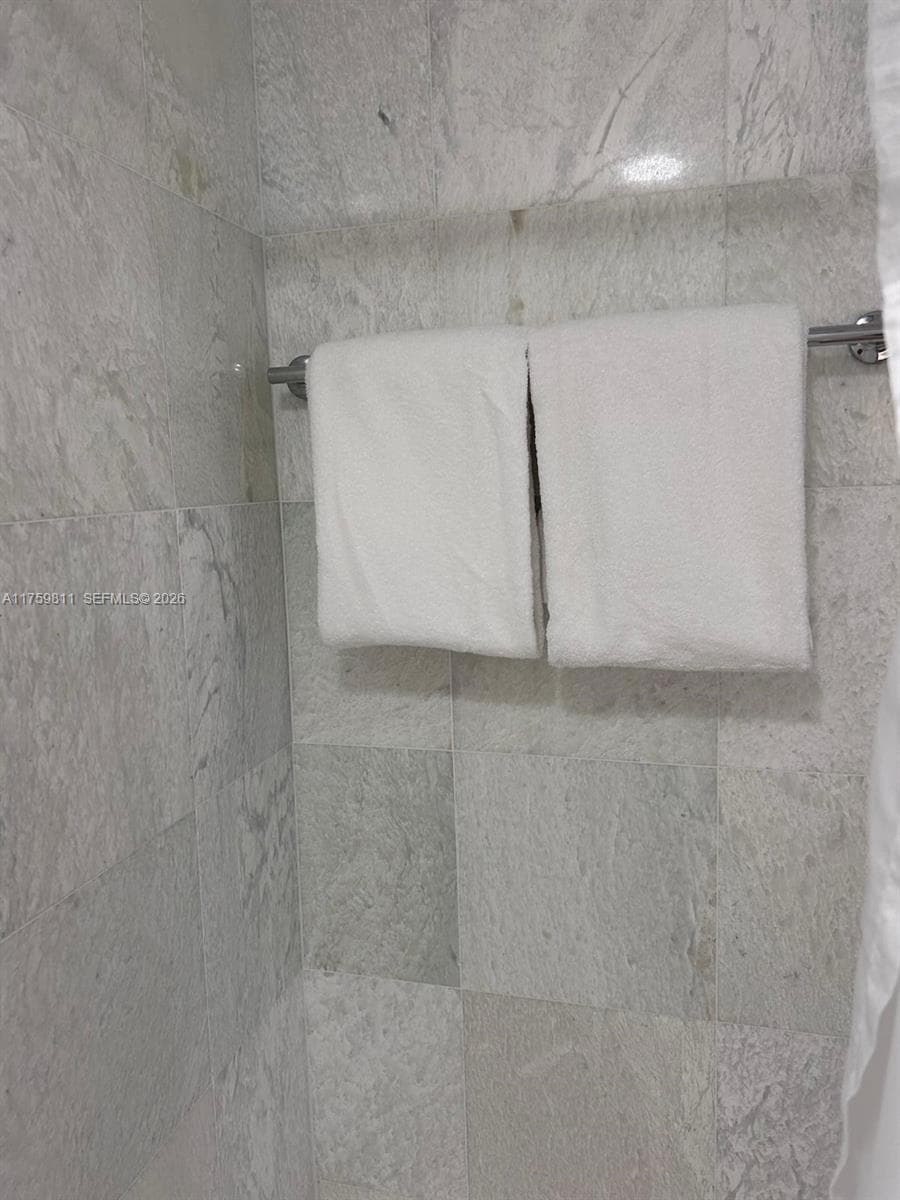 18683 Collins Ave # 1706, Sunny Isles Beach FL 33160 — 34