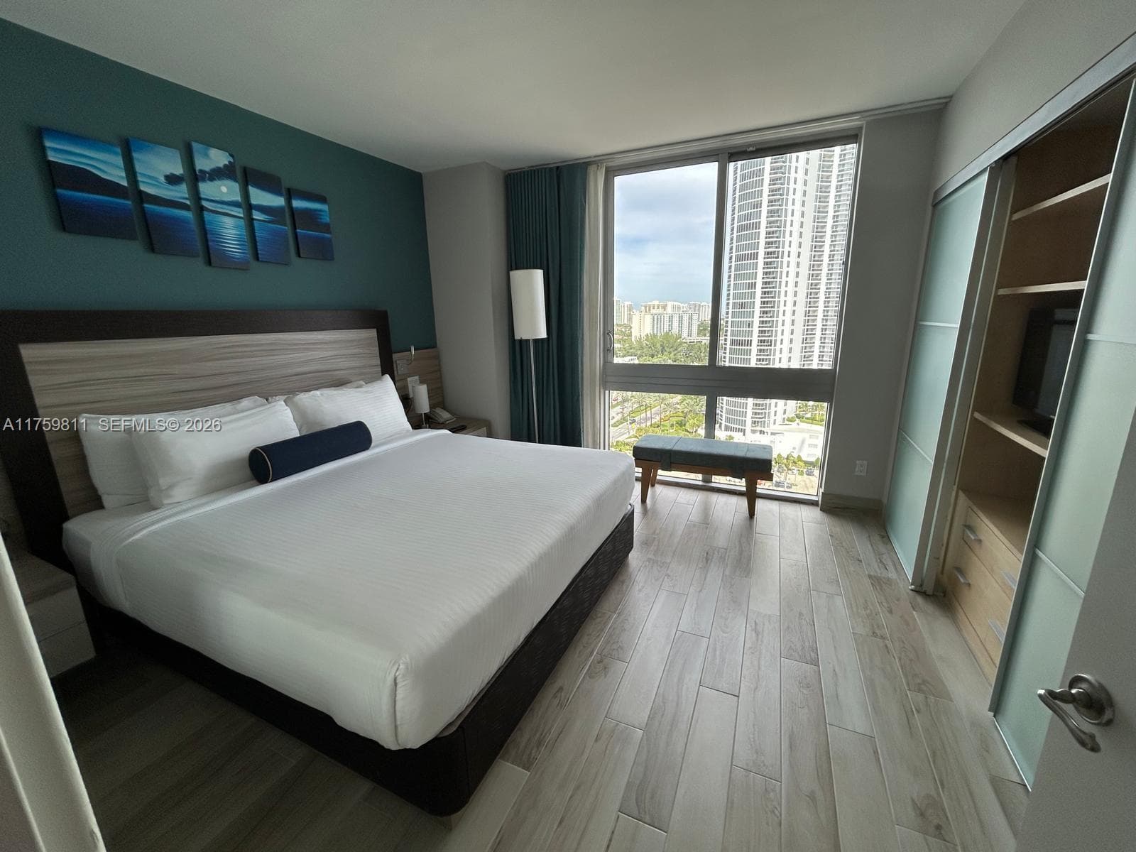 18683 Collins Ave # 1706, Sunny Isles Beach FL 33160 — 25