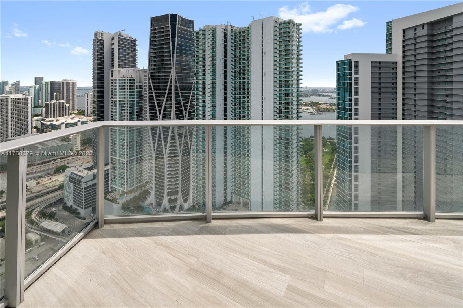 851 NE 1st Ave # 4203, Miami FL 33132 — 29