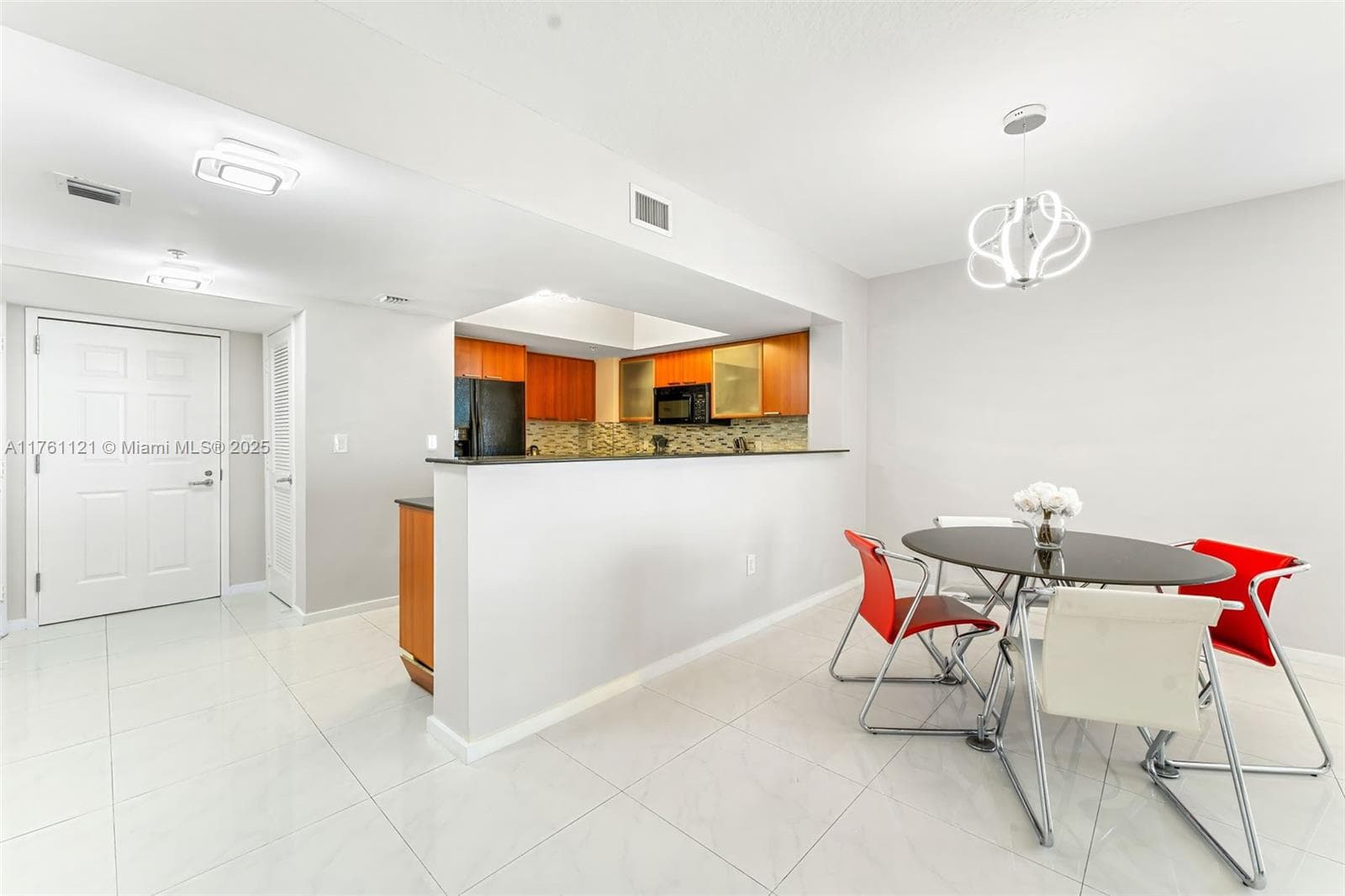 16699 Collins Ave # 2810, Sunny Isles Beach FL 33160 — 2