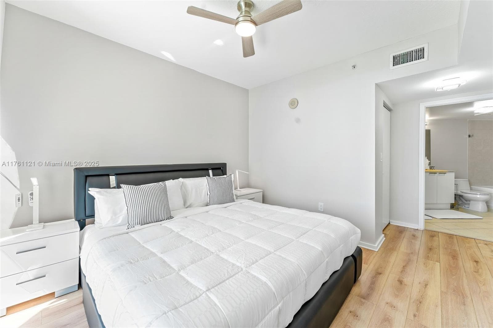16699 Collins Ave # 2810, Sunny Isles Beach FL 33160 — 11