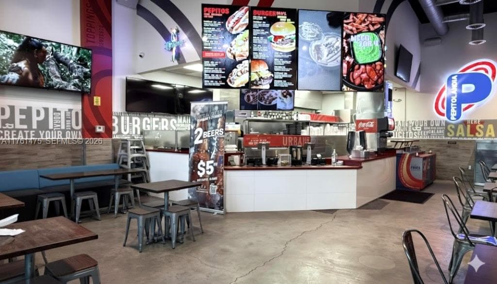 58 ST, Doral FL 33178 — 1