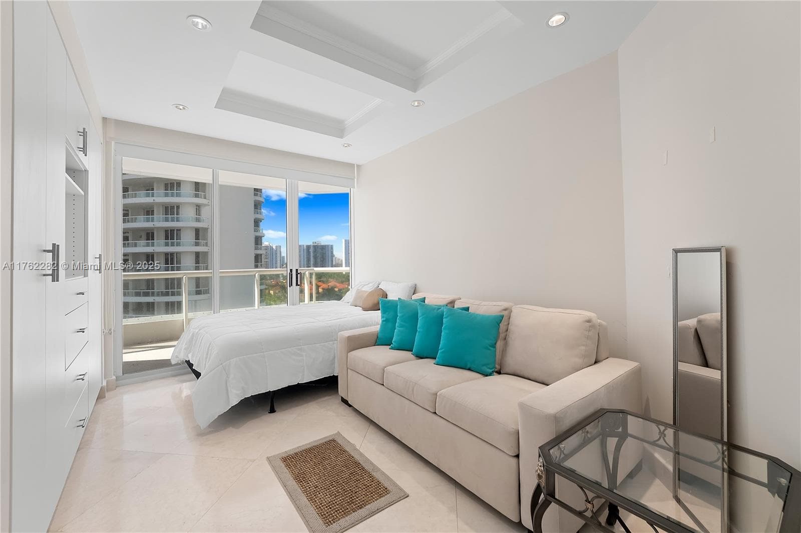 21150 Point Pl # 1102, Aventura FL 33180 — 13