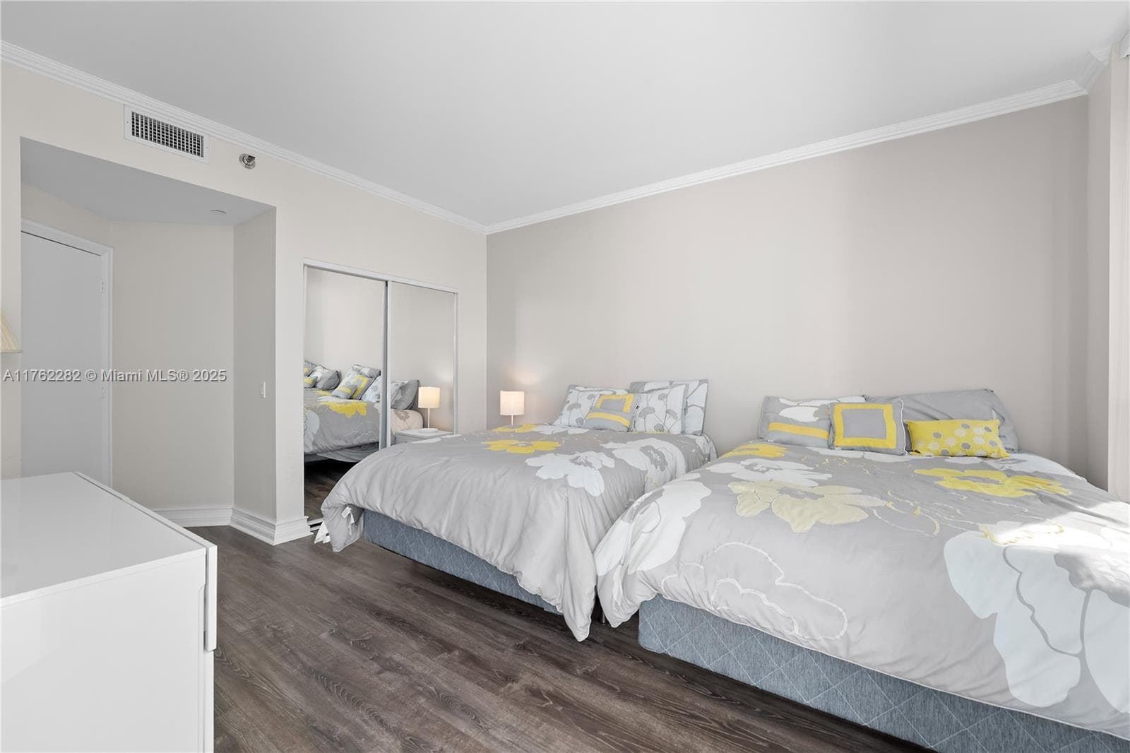21150 Point Pl # 1102, Aventura FL 33180 — 17
