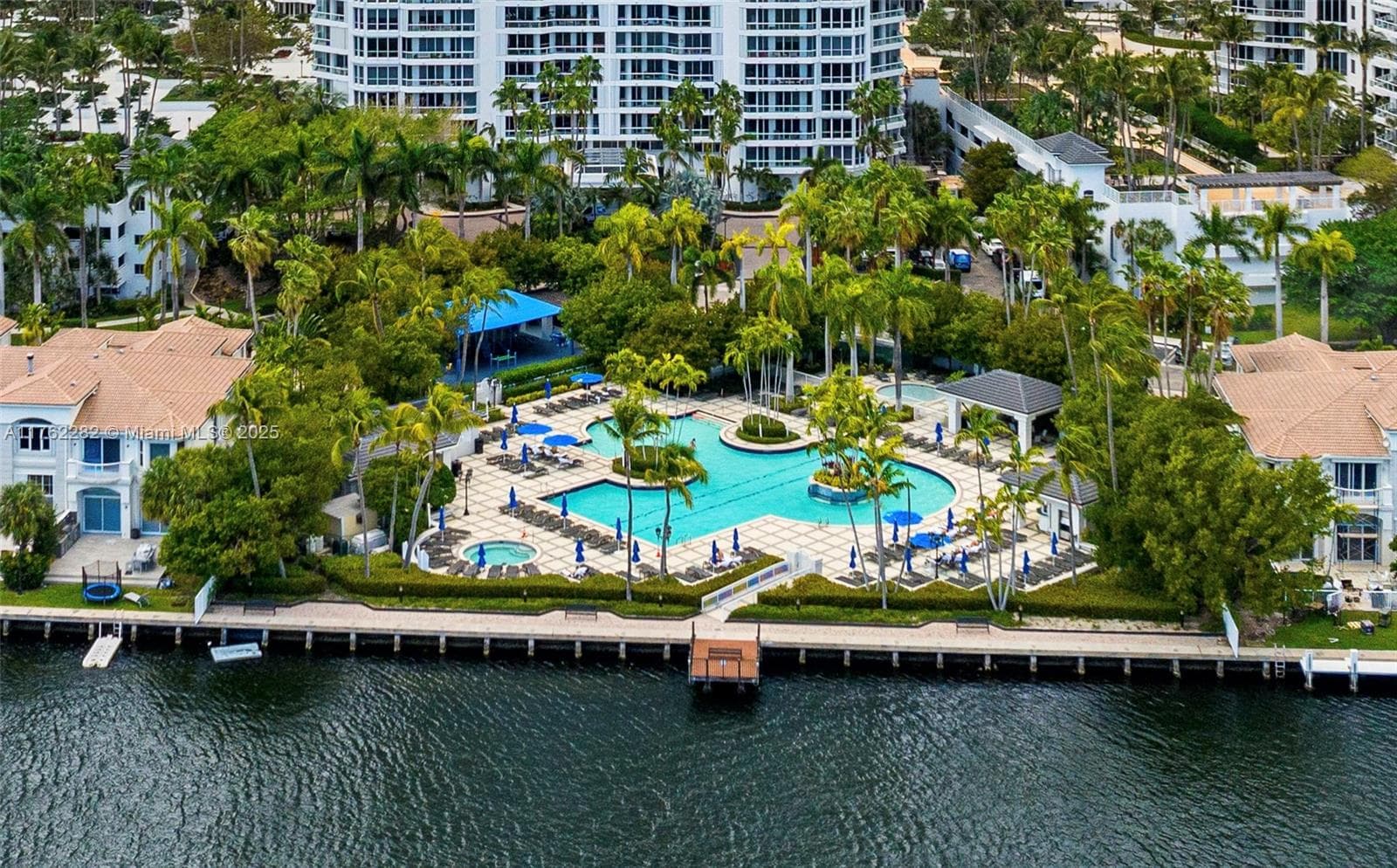 21150 Point Pl # 1102, Aventura FL 33180 — 43