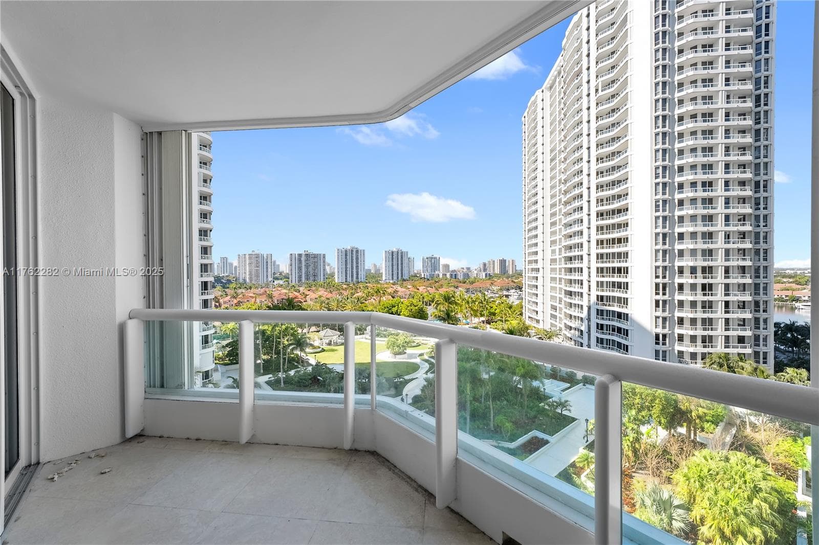 21150 Point Pl # 1102, Aventura FL 33180 — 22