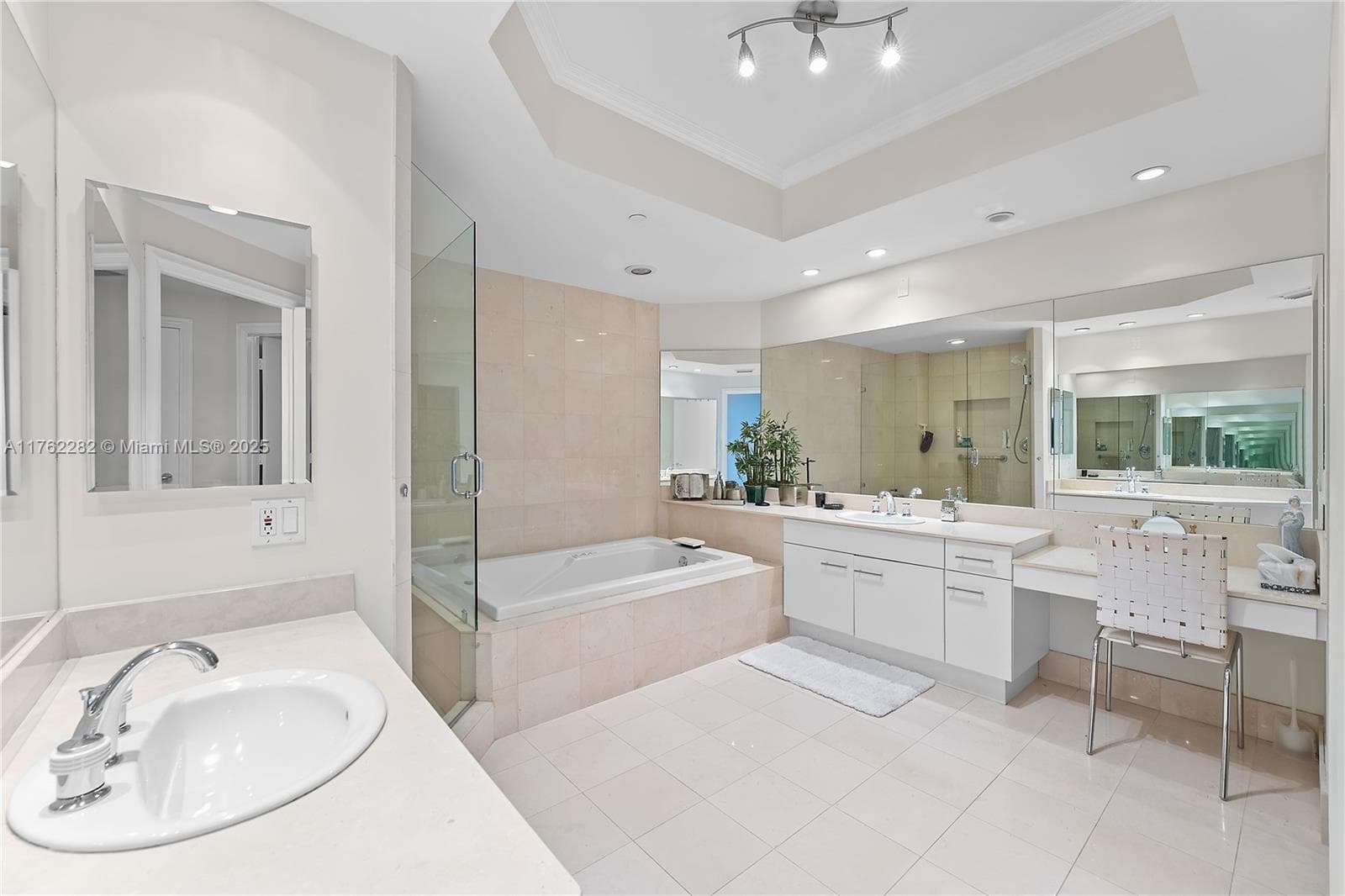 21150 Point Pl # 1102, Aventura FL 33180 — 10