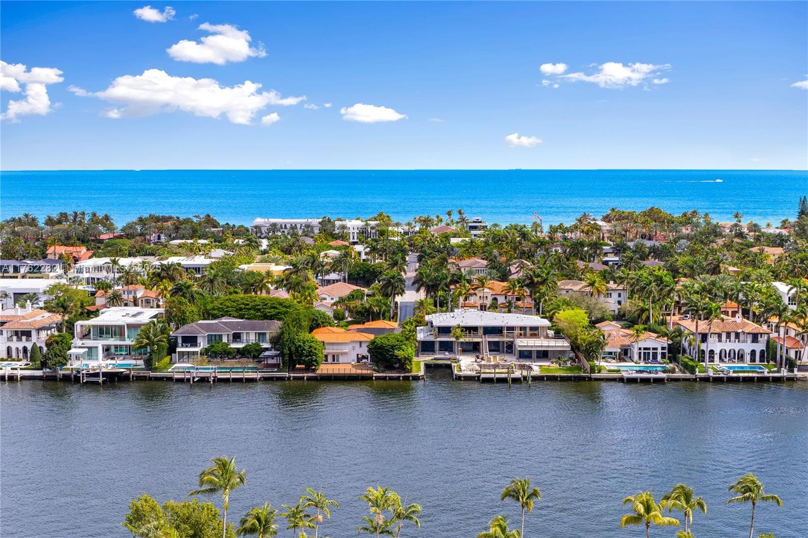 21150 Point Pl # 1102, Aventura FL 33180 — 33