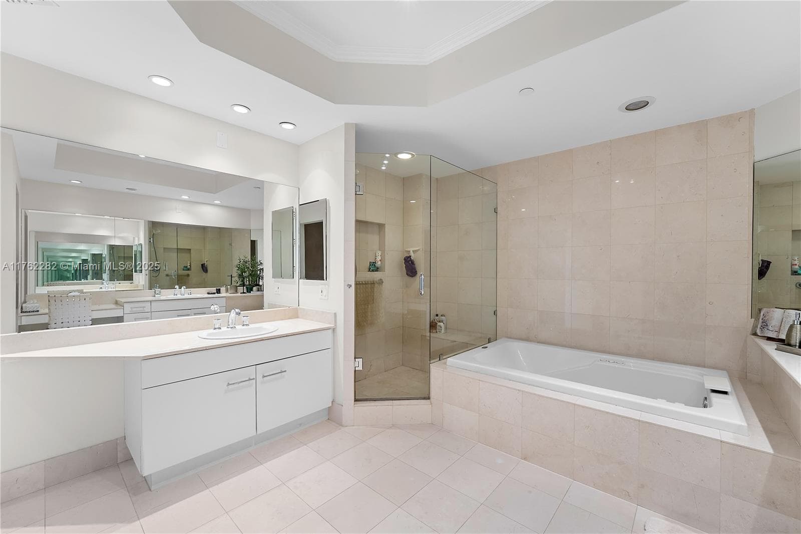 21150 Point Pl # 1102, Aventura FL 33180 — 11