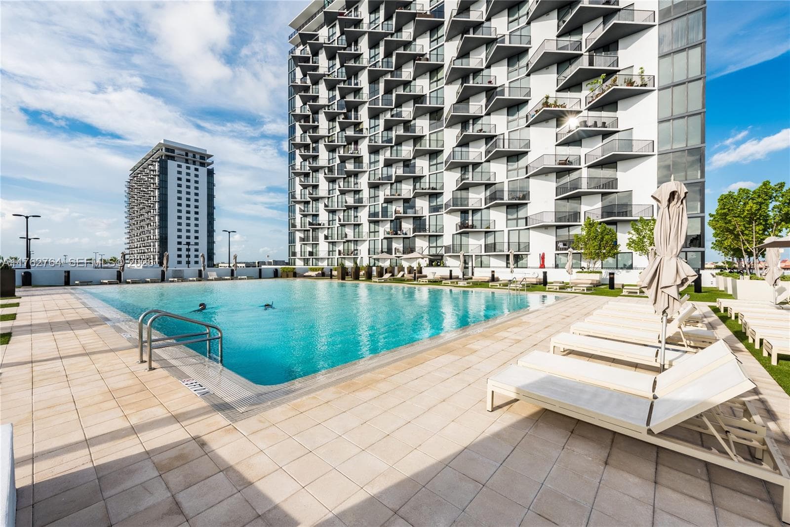 5252 NW 85th Ave # 511, Doral FL 33166 — 1