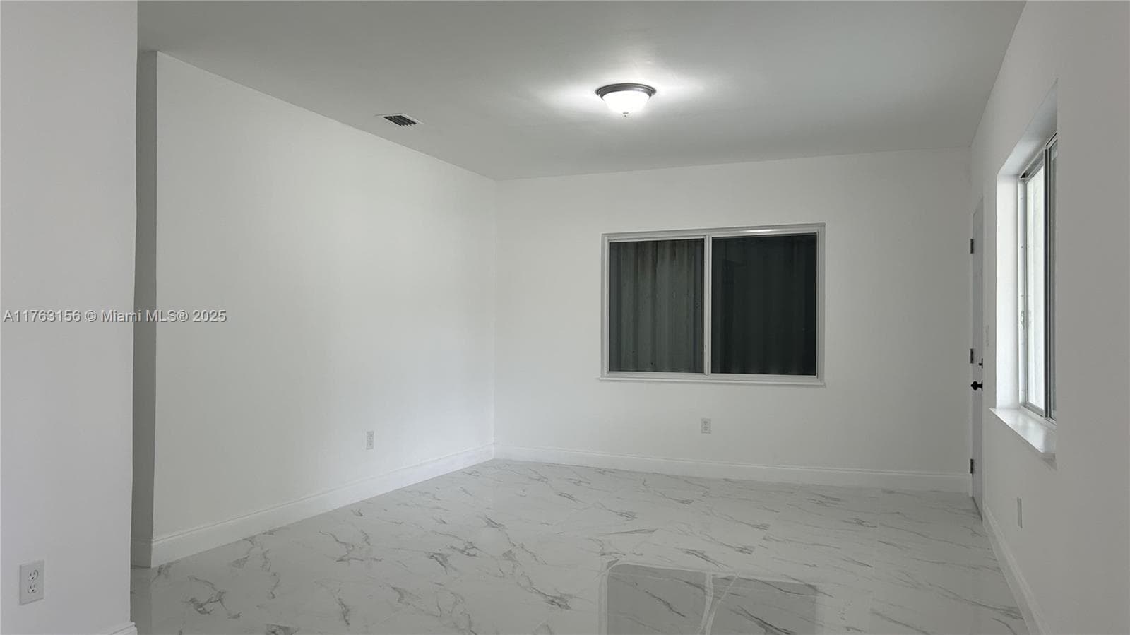 205 Seaman Ave, Opa-Locka FL 33054 — 26