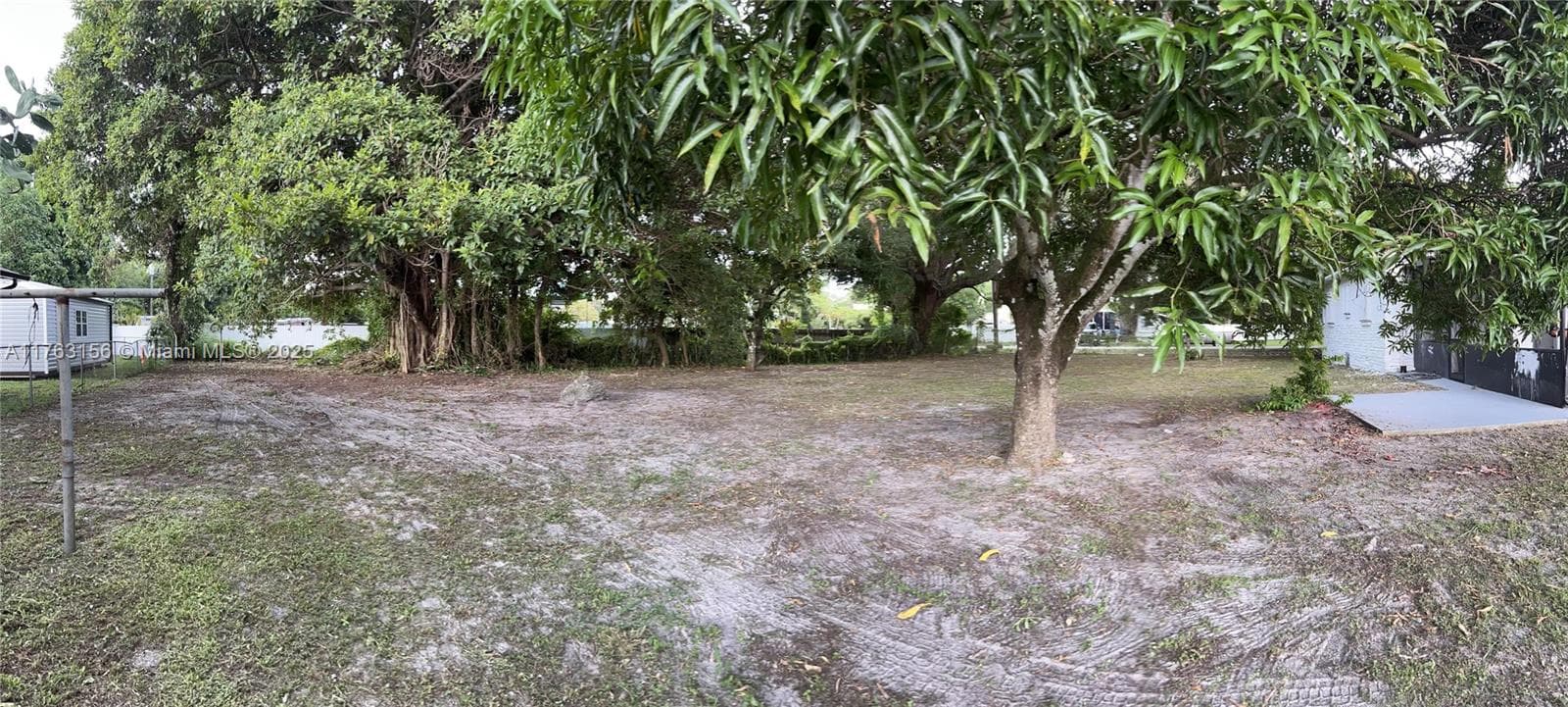 205 Seaman Ave, Opa-Locka FL 33054 — 4