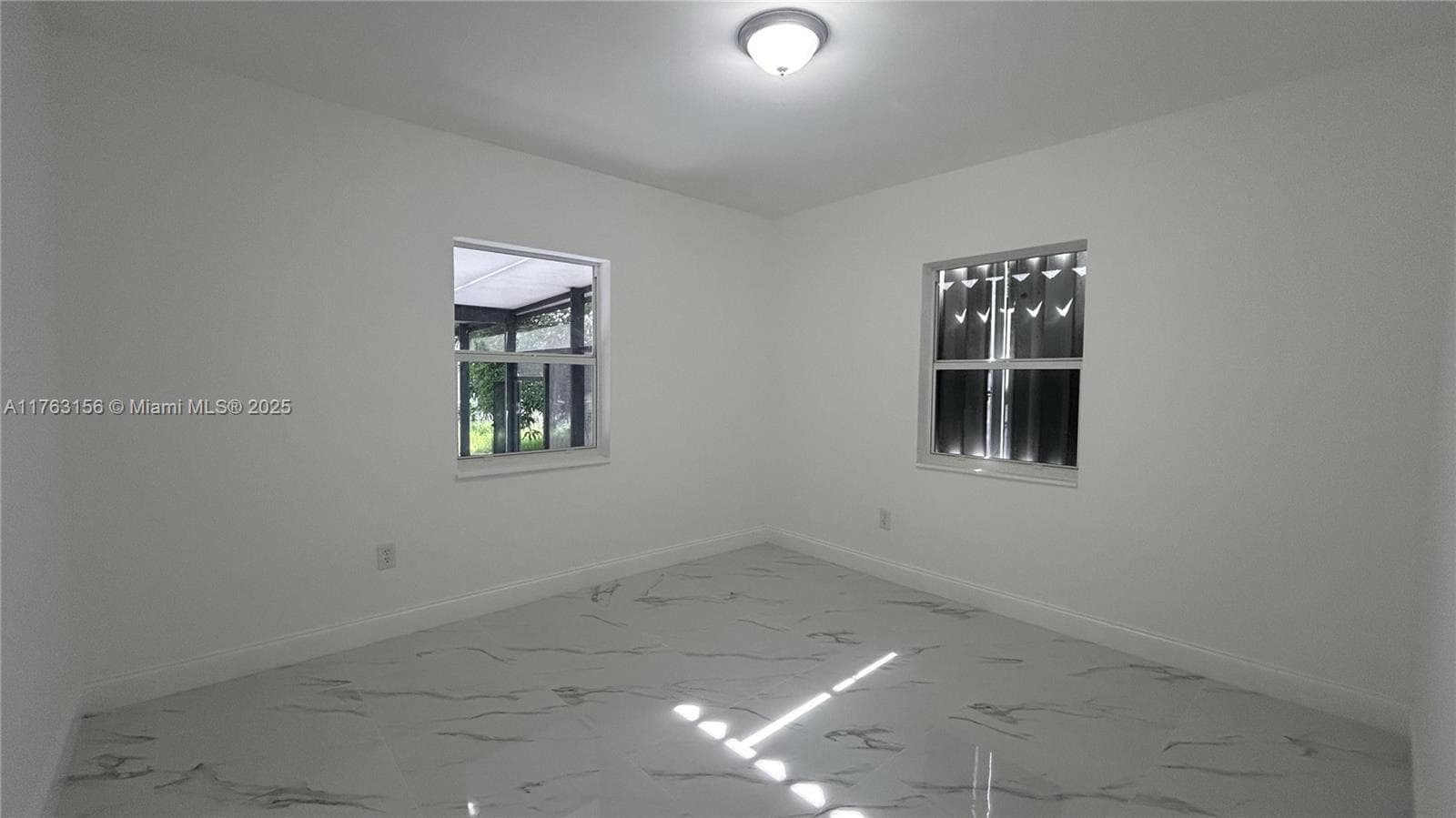 205 Seaman Ave, Opa-Locka FL 33054 — 8