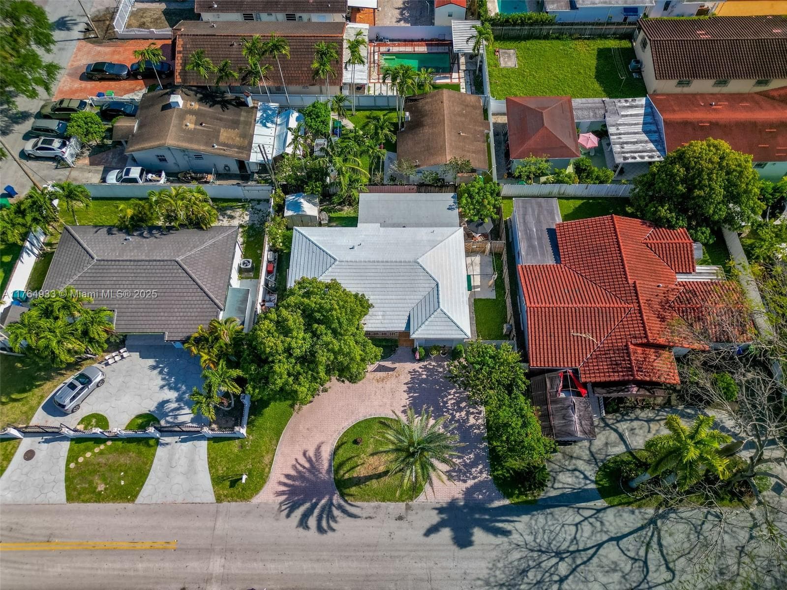 5810 SW 22nd St, Miami FL 33155 — 53
