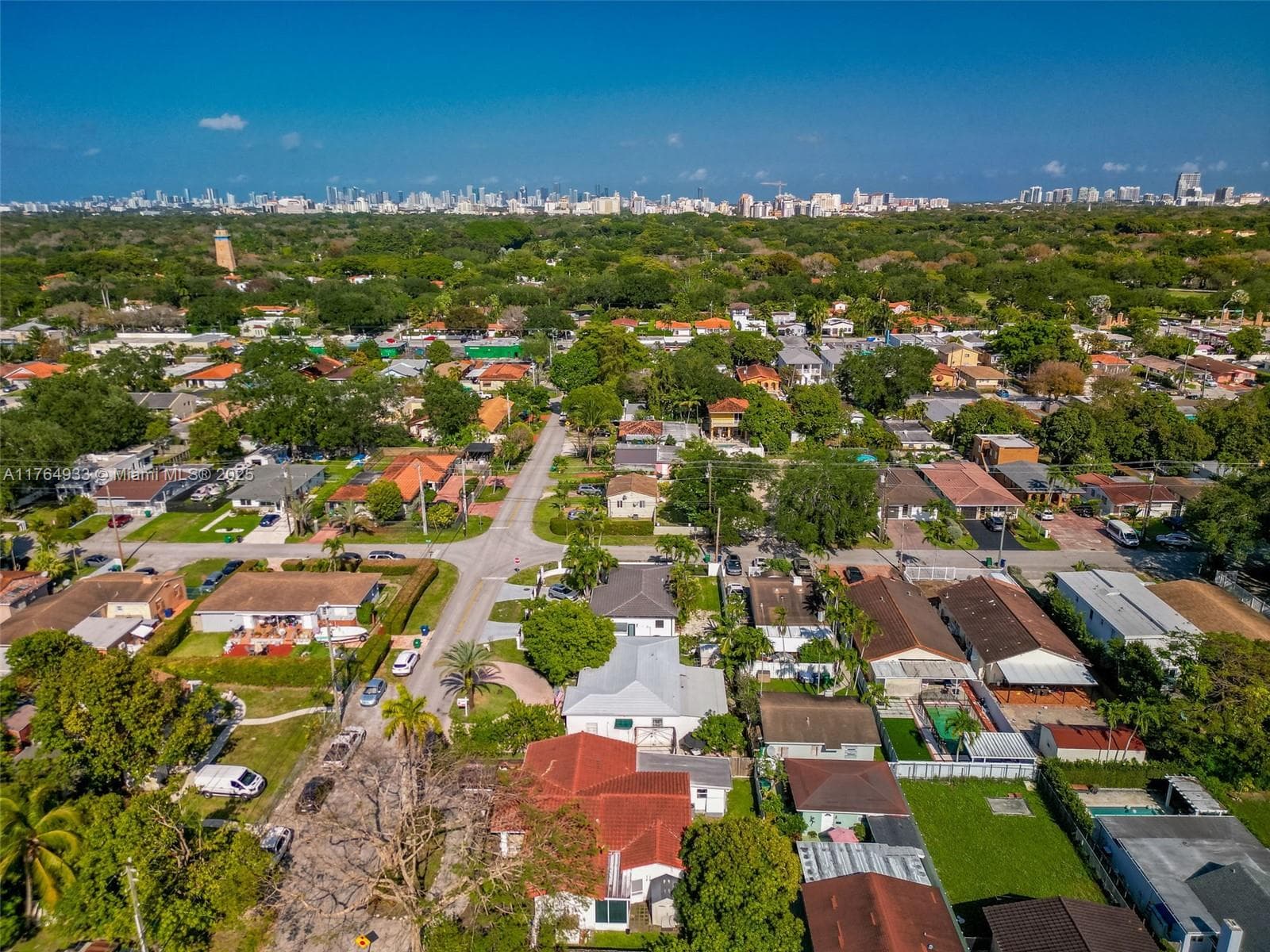 5810 SW 22nd St, Miami FL 33155 — 38