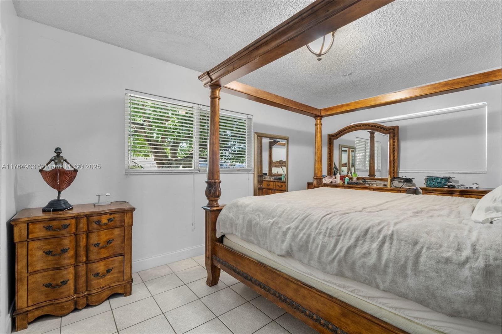 5810 SW 22nd St, Miami FL 33155 — 19