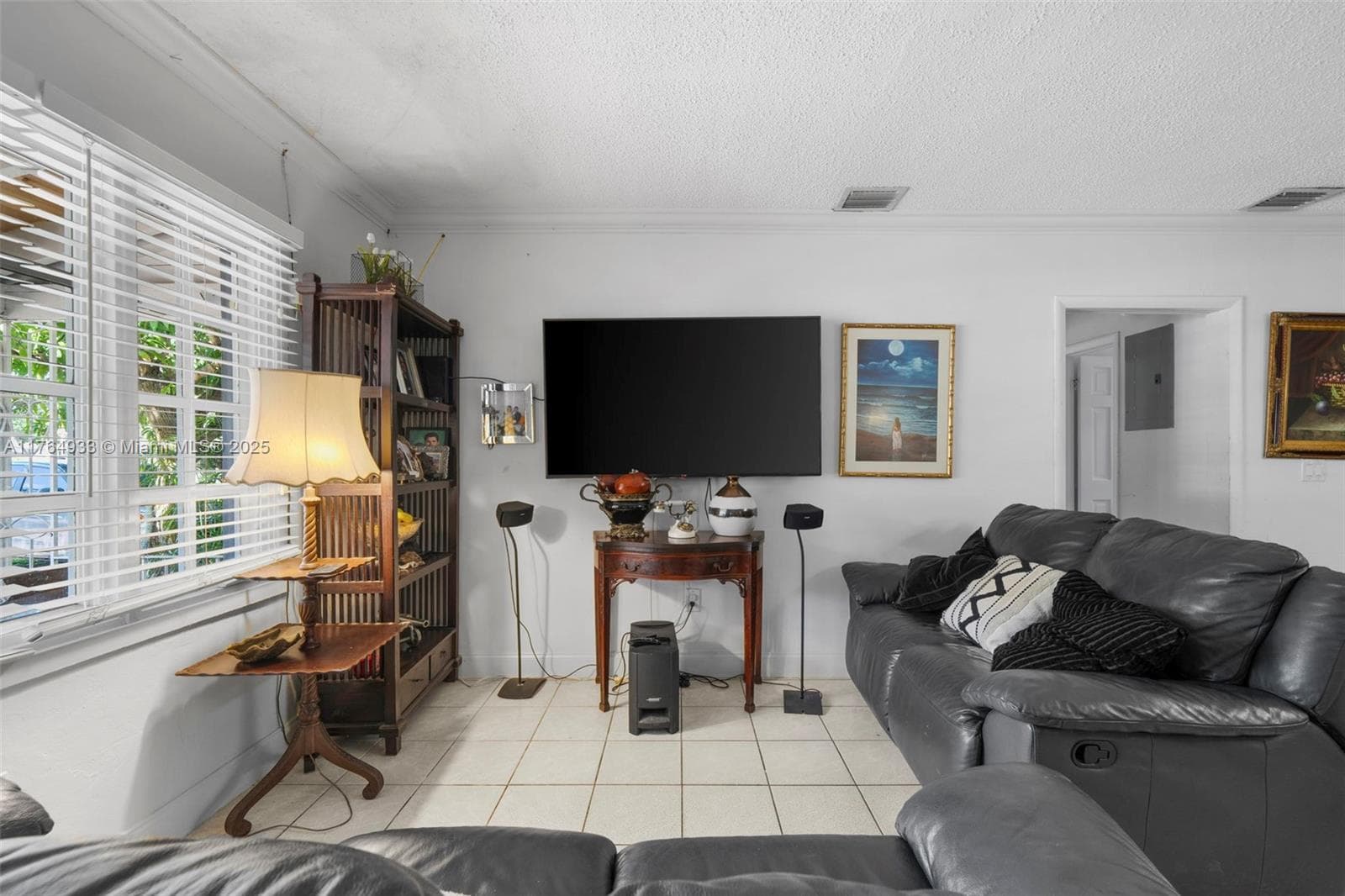 5810 SW 22nd St, Miami FL 33155 — 8