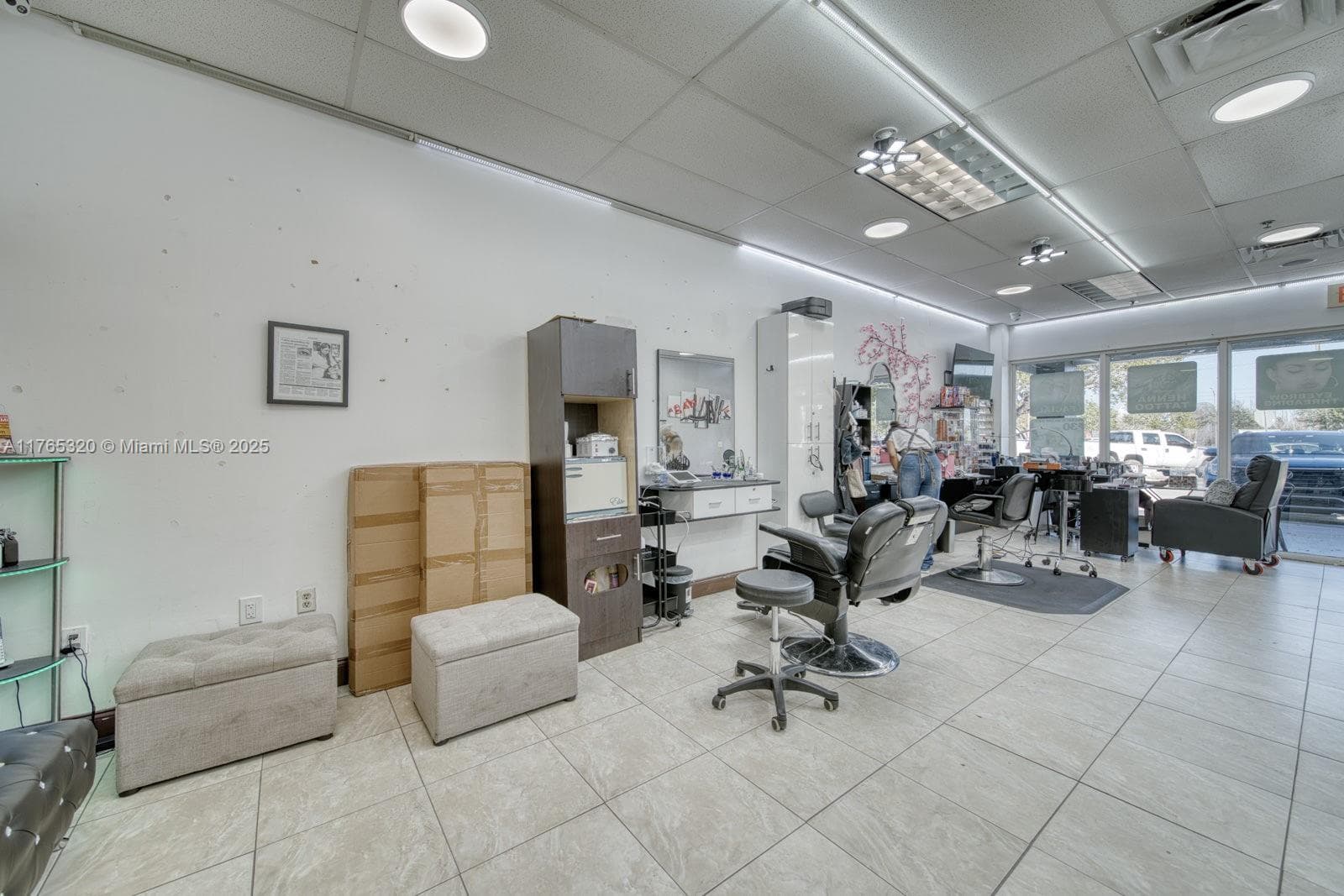 Beauty Salon For Sale On 8th St, Miami FL 33184 — 2