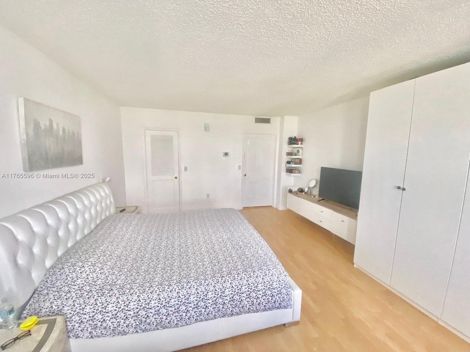 9801 Collins Ave # 8M, Bal Harbour FL 33154 — 16