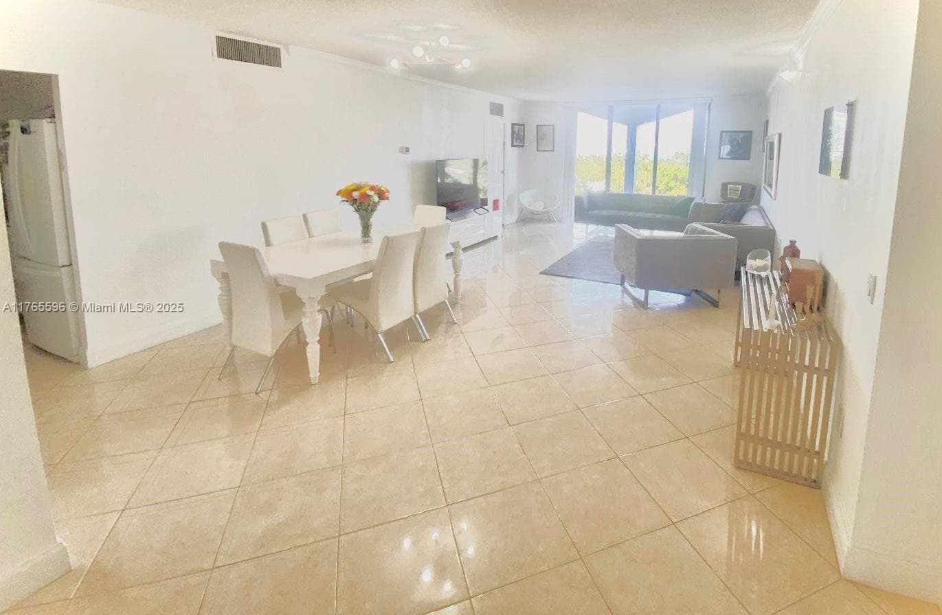 9801 Collins Ave # 8M, Bal Harbour FL 33154 — 3