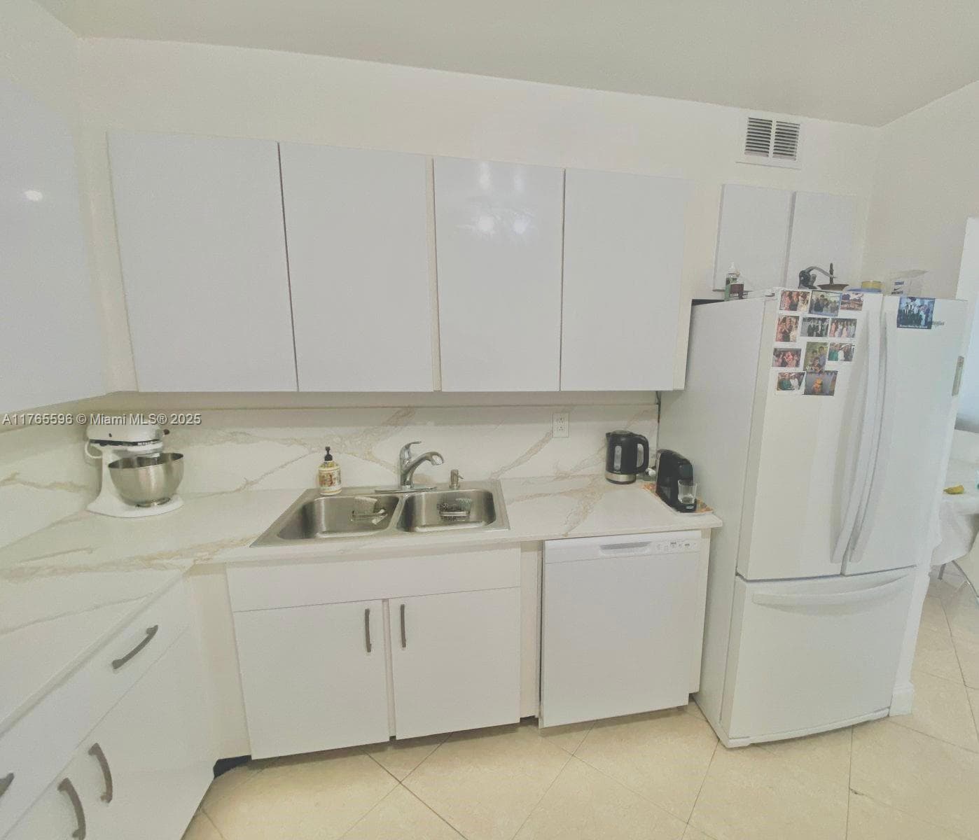 9801 Collins Ave # 8M, Bal Harbour FL 33154 — 28