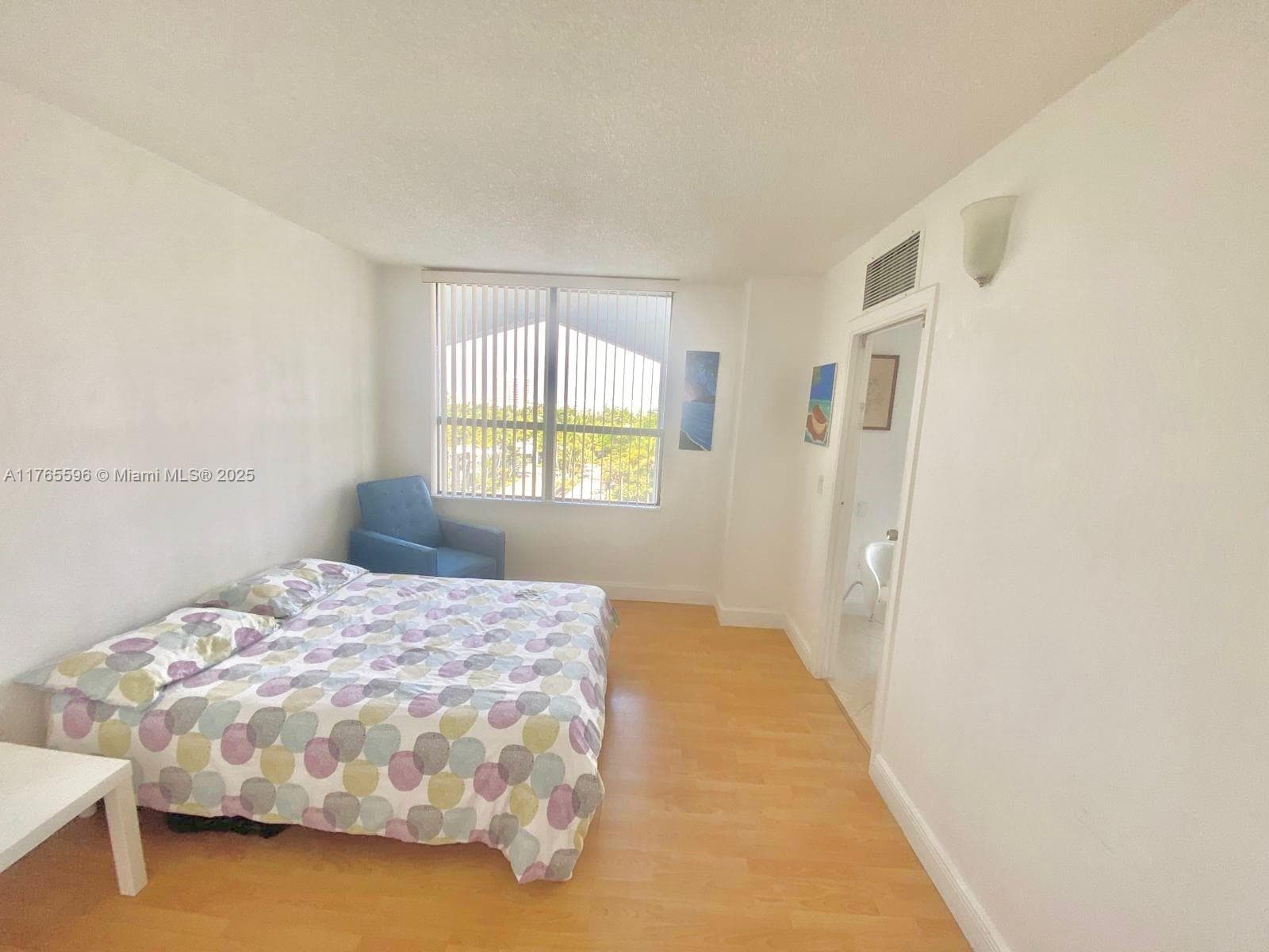 9801 Collins Ave # 8M, Bal Harbour FL 33154 — 8