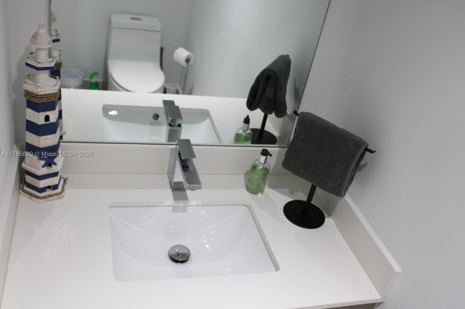 1300 S Miami Ave # 3108, Miami FL 33130 — 17
