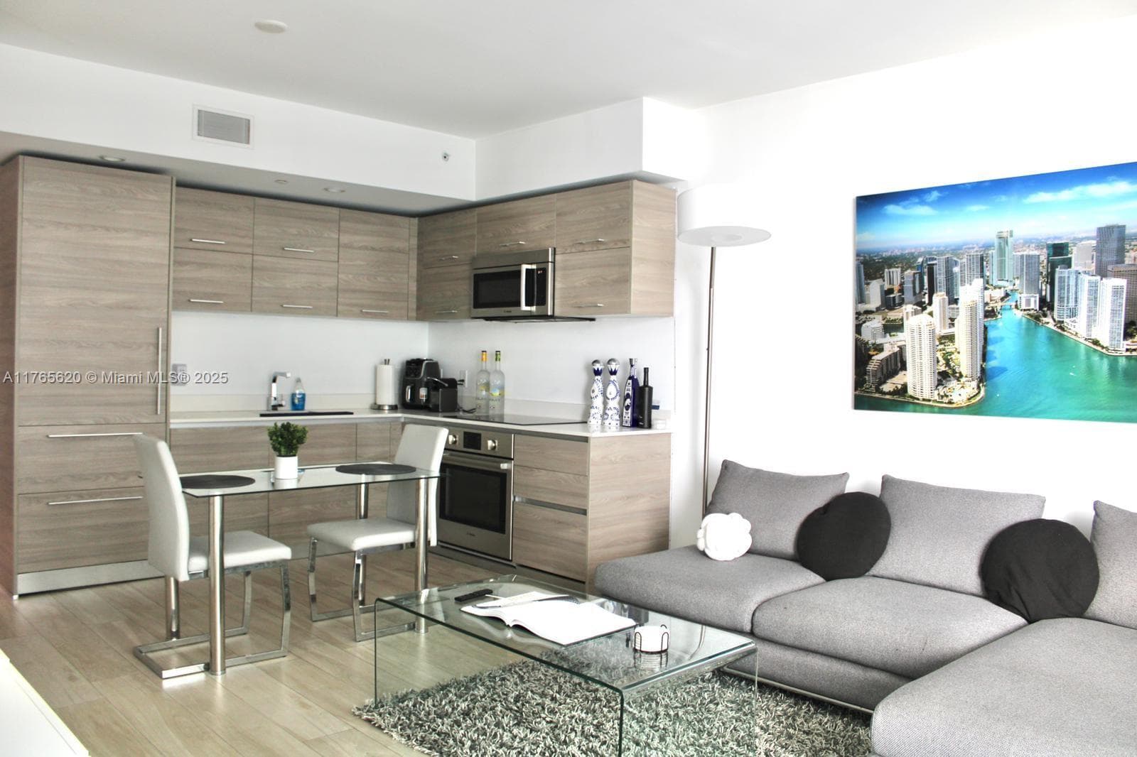 1300 S Miami Ave # 3108, Miami FL 33130 — 11