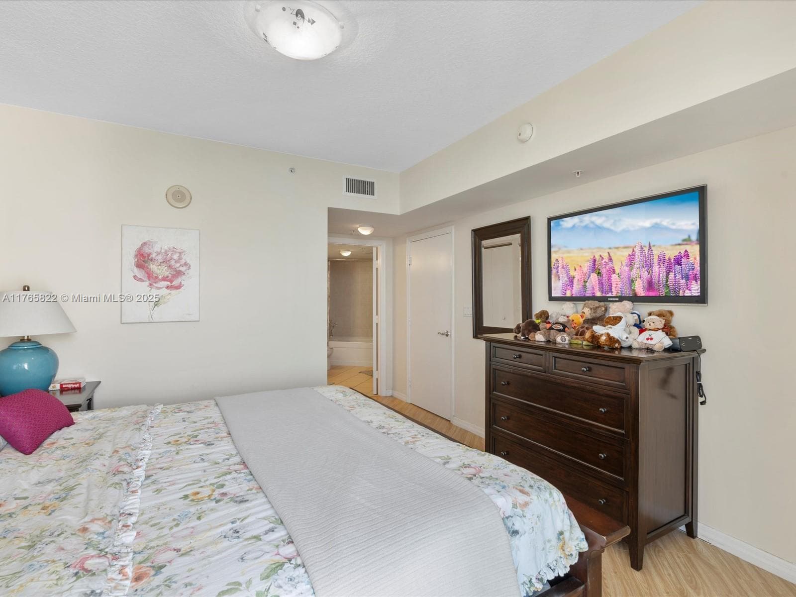 16699 Collins Ave # 3710, Sunny Isles Beach FL 33160 — 24